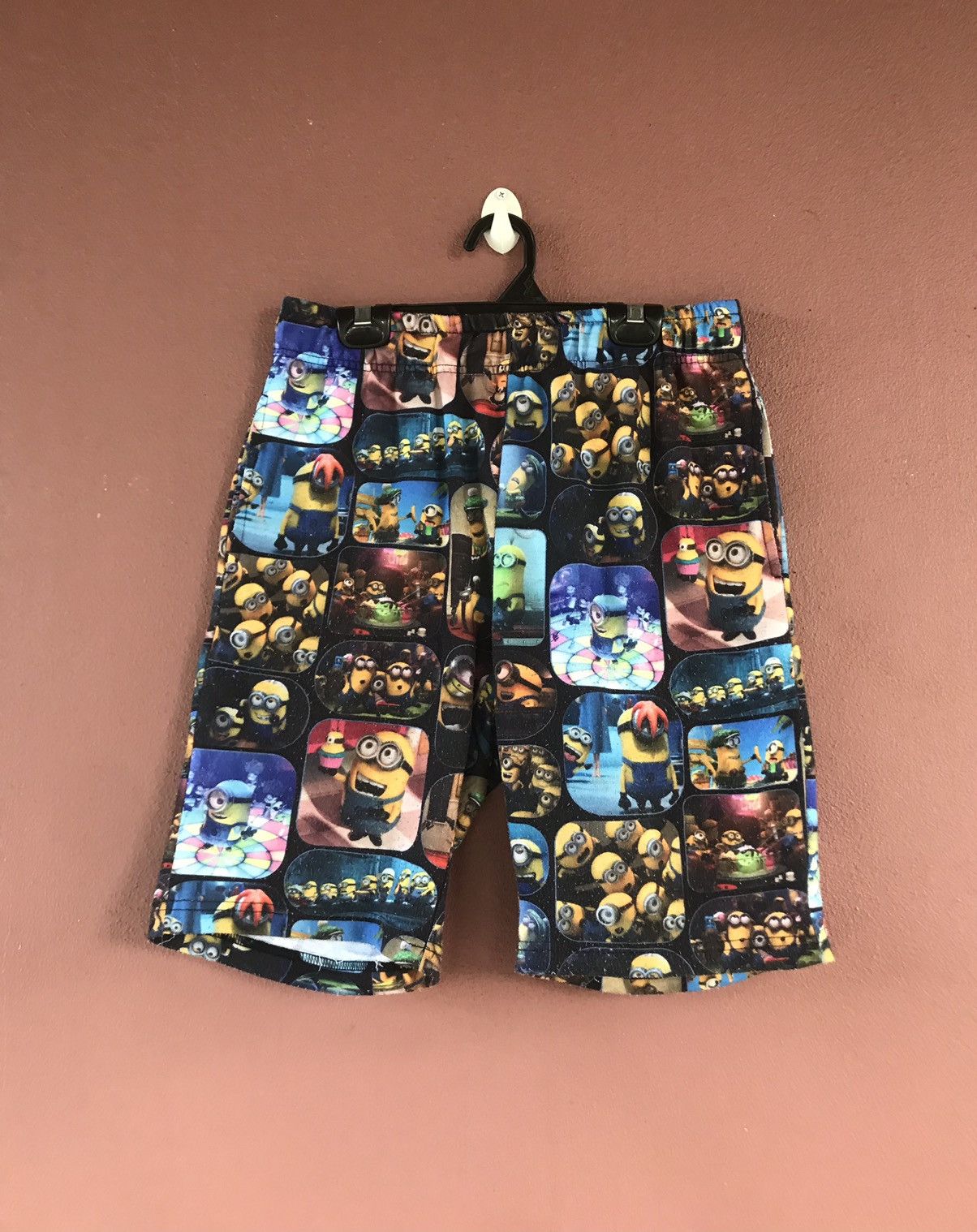 Cartoon Network Despicable me short pants size M Size US 28 / EU 44 - 2 Thumbnail