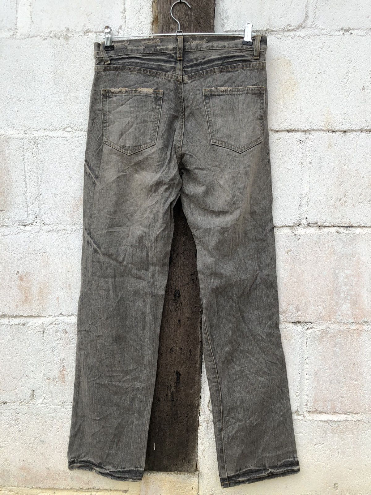 Uniqlo Uniqlo Destress Jeans Size US 30 / EU 46 - 5 Thumbnail