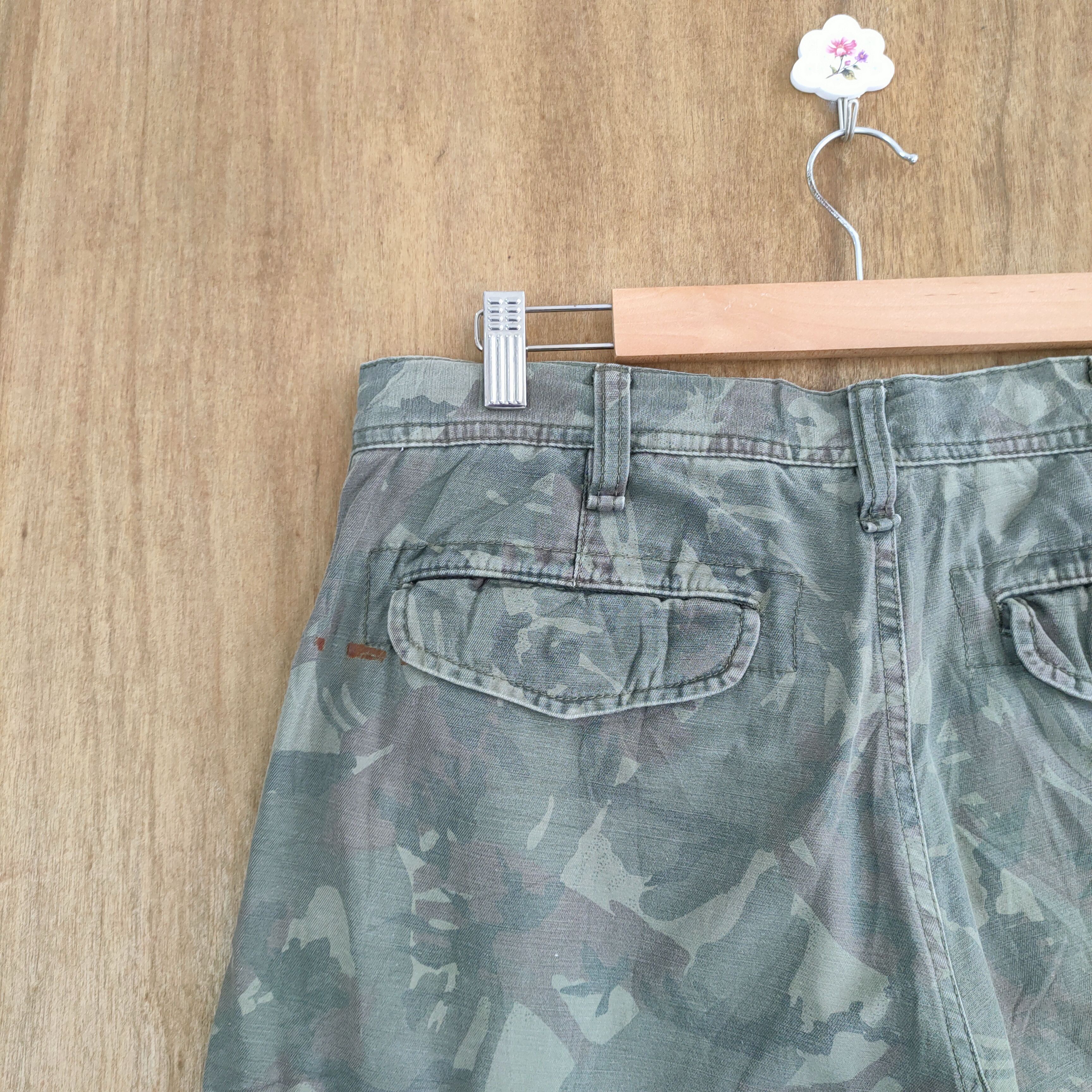 Japanese Brand VINTAGE JAPANESE FADED CAMO CARGO PANTS Size US 32 / EU 48 - 13 Thumbnail