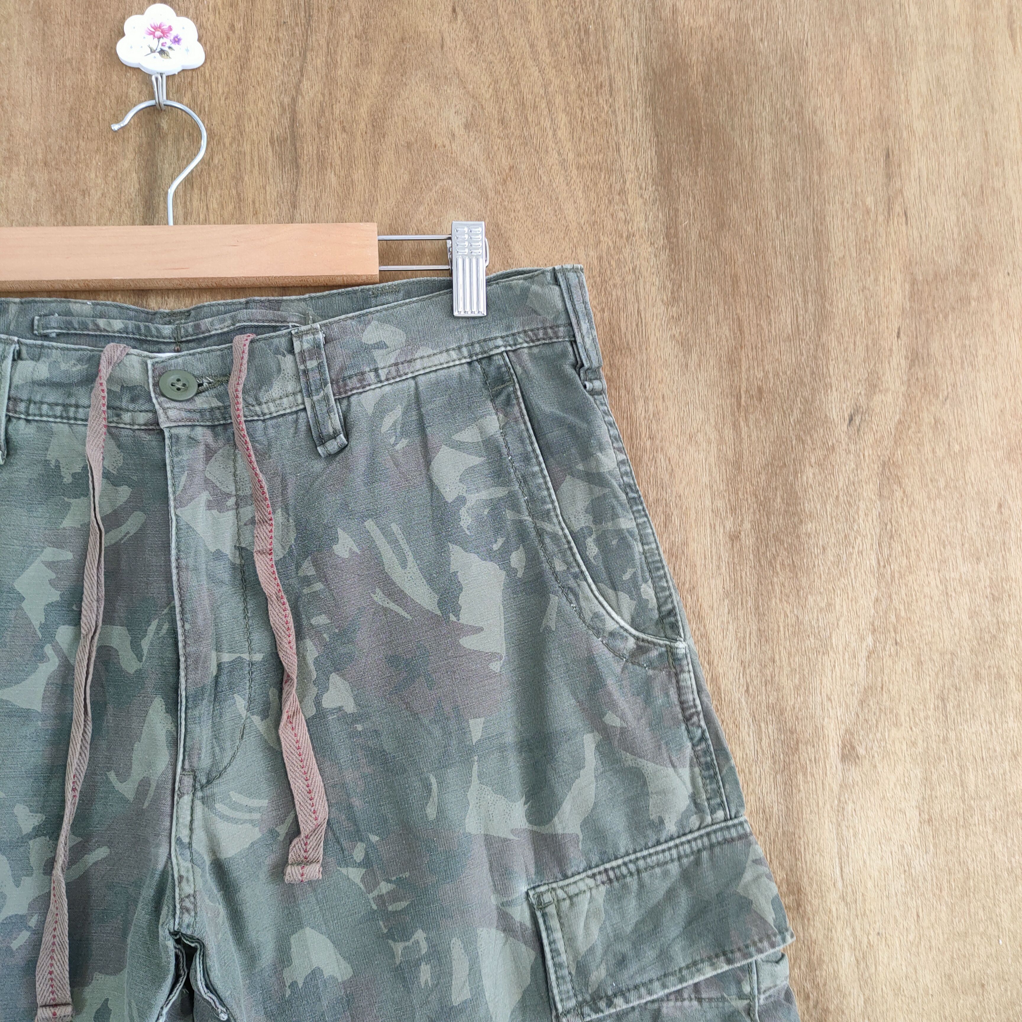 Japanese Brand VINTAGE JAPANESE FADED CAMO CARGO PANTS Size US 32 / EU 48 - 5 Thumbnail