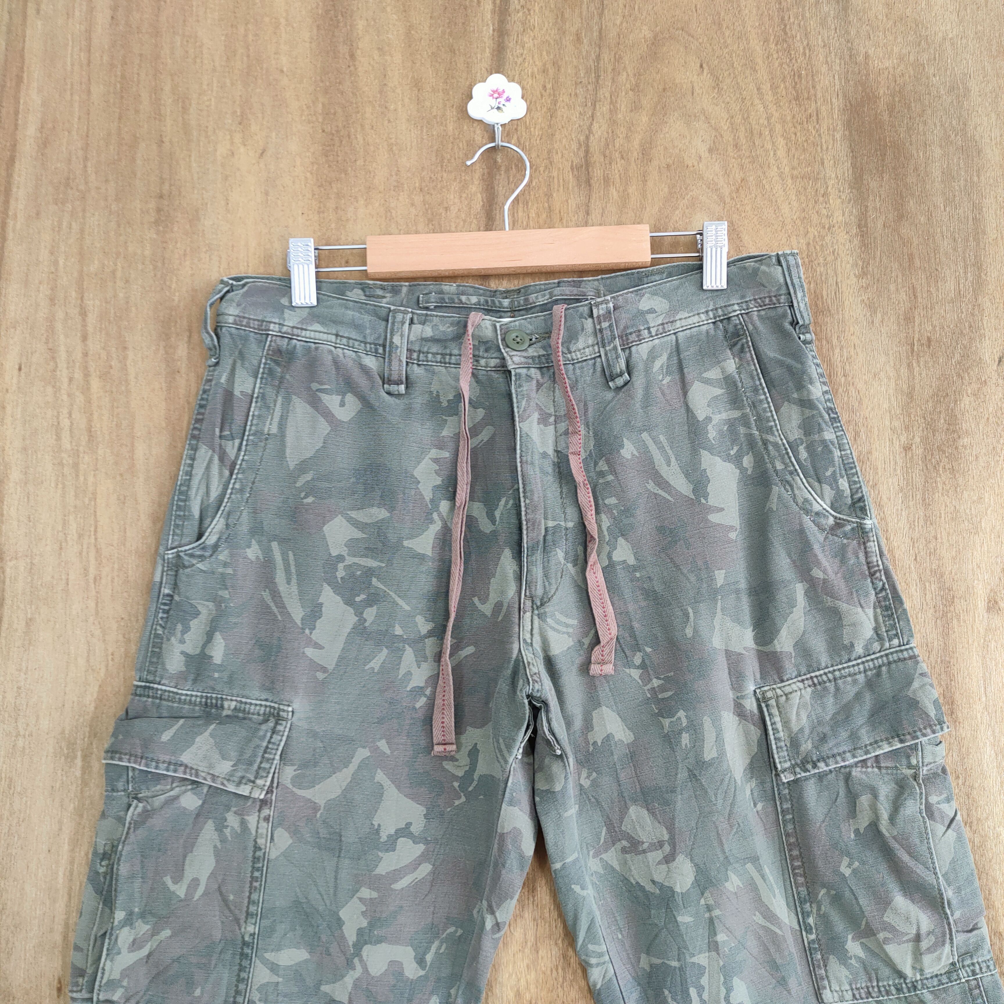 Japanese Brand VINTAGE JAPANESE FADED CAMO CARGO PANTS Size US 32 / EU 48 - 2 Thumbnail