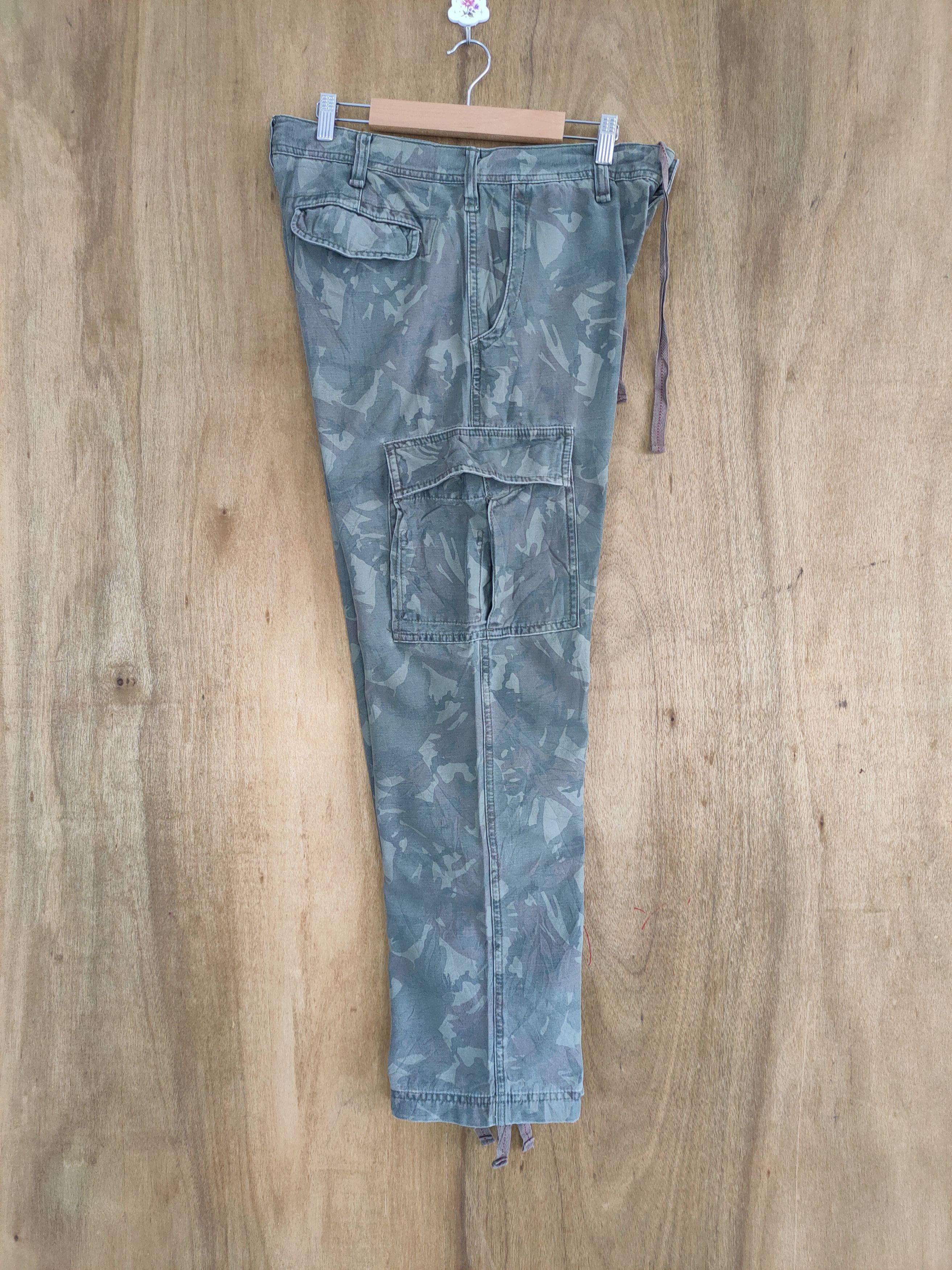 Japanese Brand VINTAGE JAPANESE FADED CAMO CARGO PANTS Size US 32 / EU 48 - 9 Thumbnail