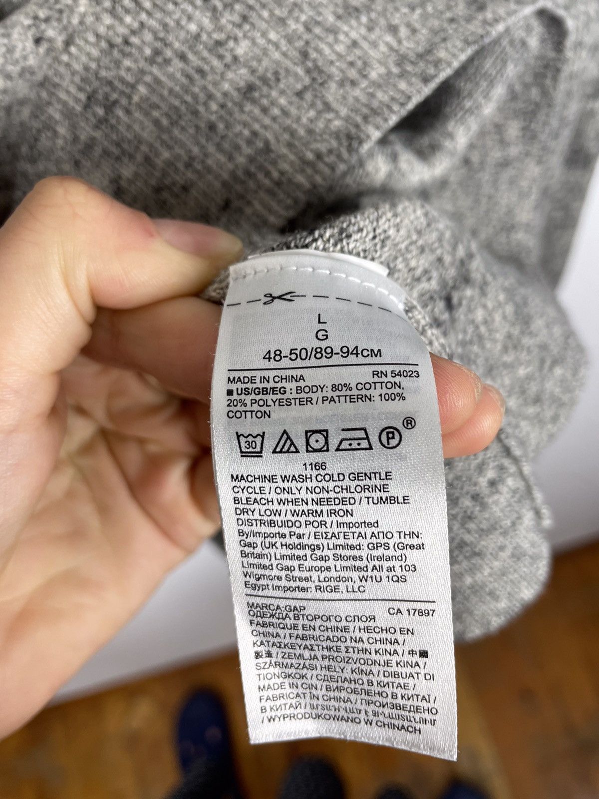 Gap Gap Big Center Logo Gray Sweater Pullover Jumper size L Size US L / EU 52-54 / 3 - 7 Thumbnail