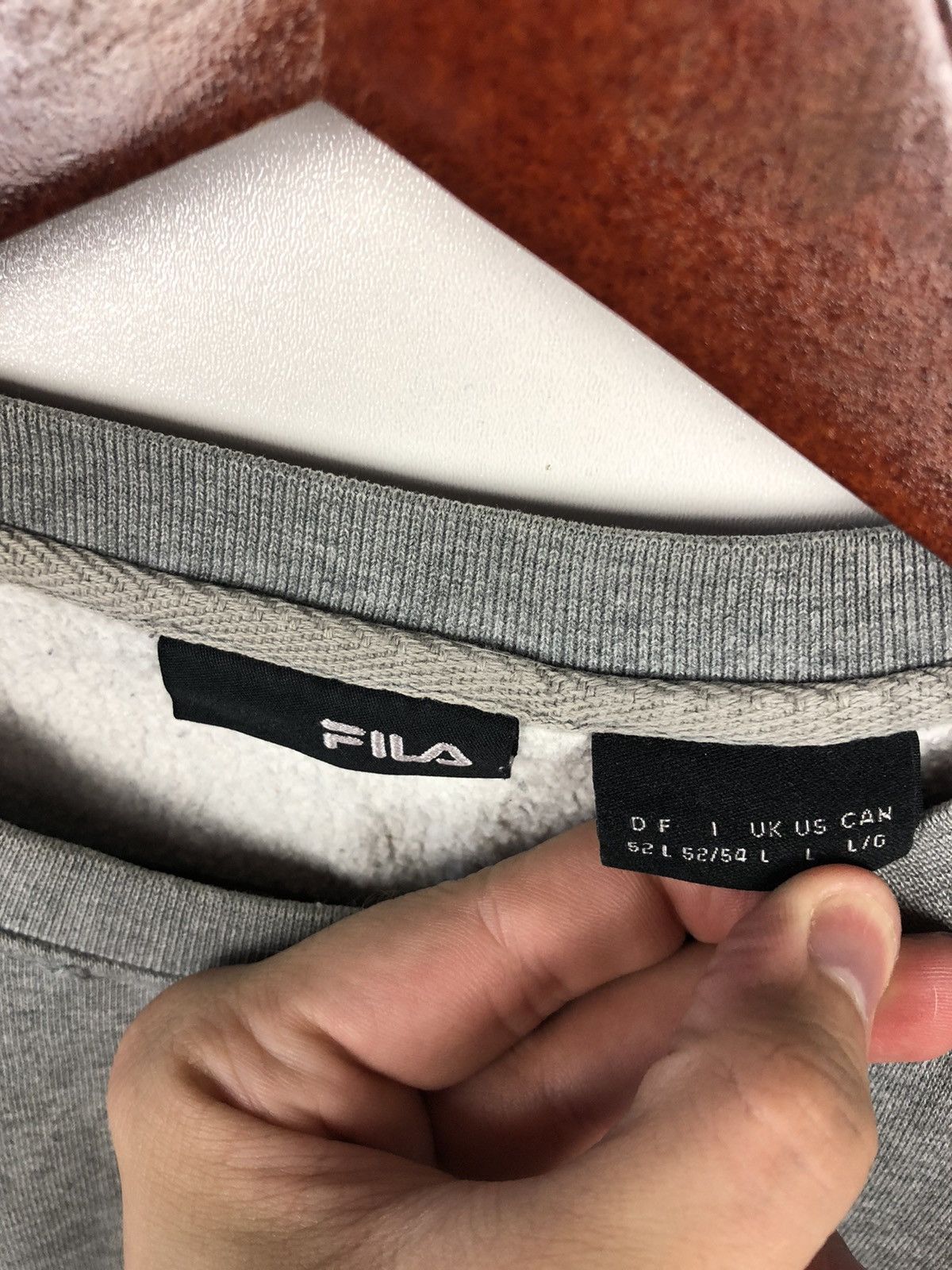Fila Vintage Fila Crewneck Sweathsirt Center Logo Grey size L Size US L / EU 52-54 / 3 - 4 Thumbnail