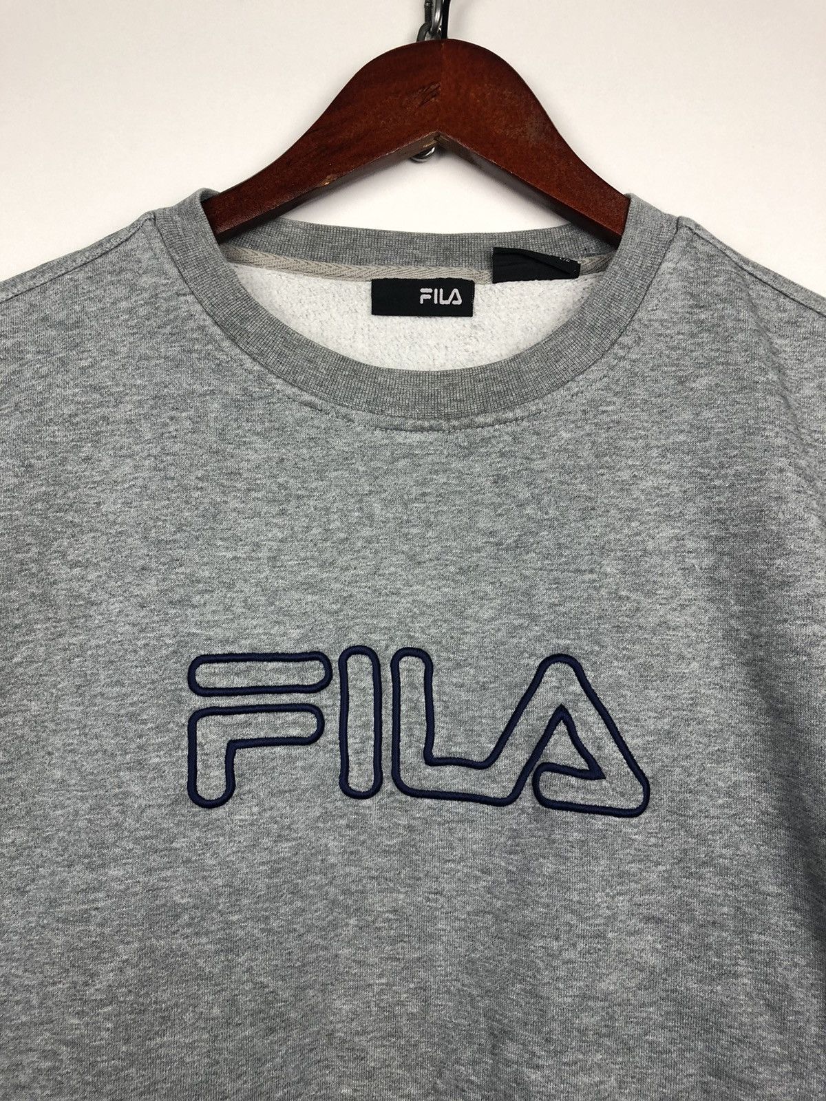 Fila Vintage Fila Crewneck Sweathsirt Center Logo Grey size L Size US L / EU 52-54 / 3 - 2 Thumbnail