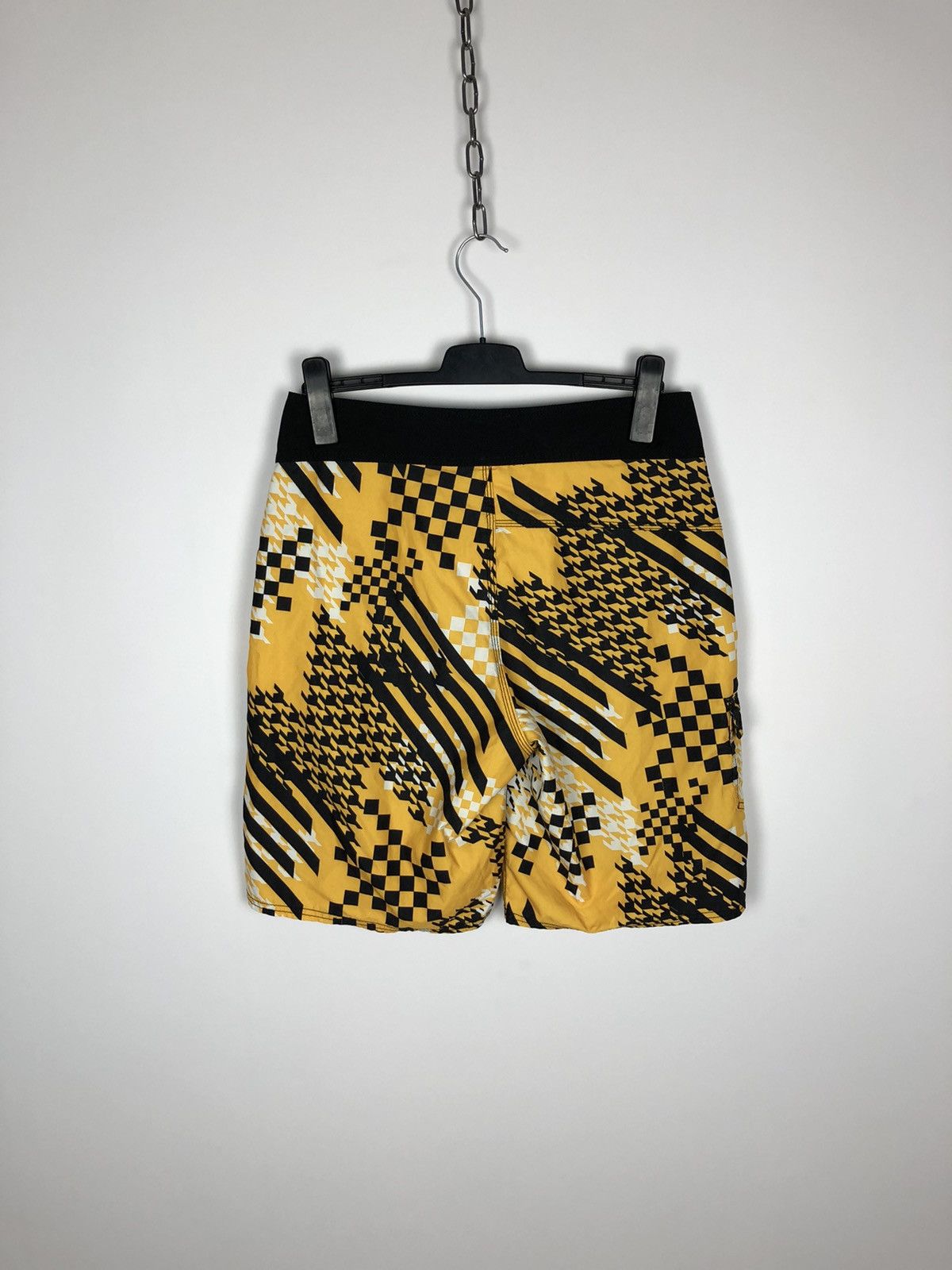 Shorty's Skateboards Vans of the Wall Multicolor Shorts size 32 Size US 32 / EU 48 - 5 Thumbnail
