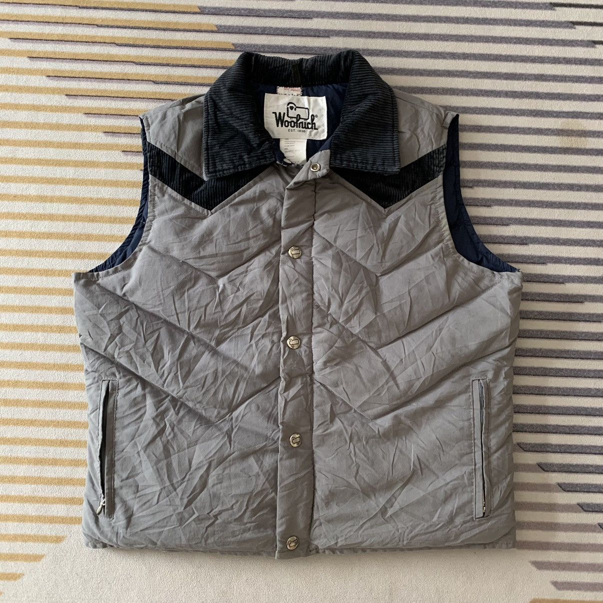Vintage Vintage gray Wool Rich Puffer Vest Size US L / EU 52-54 / 3 - 1 Thumbnail