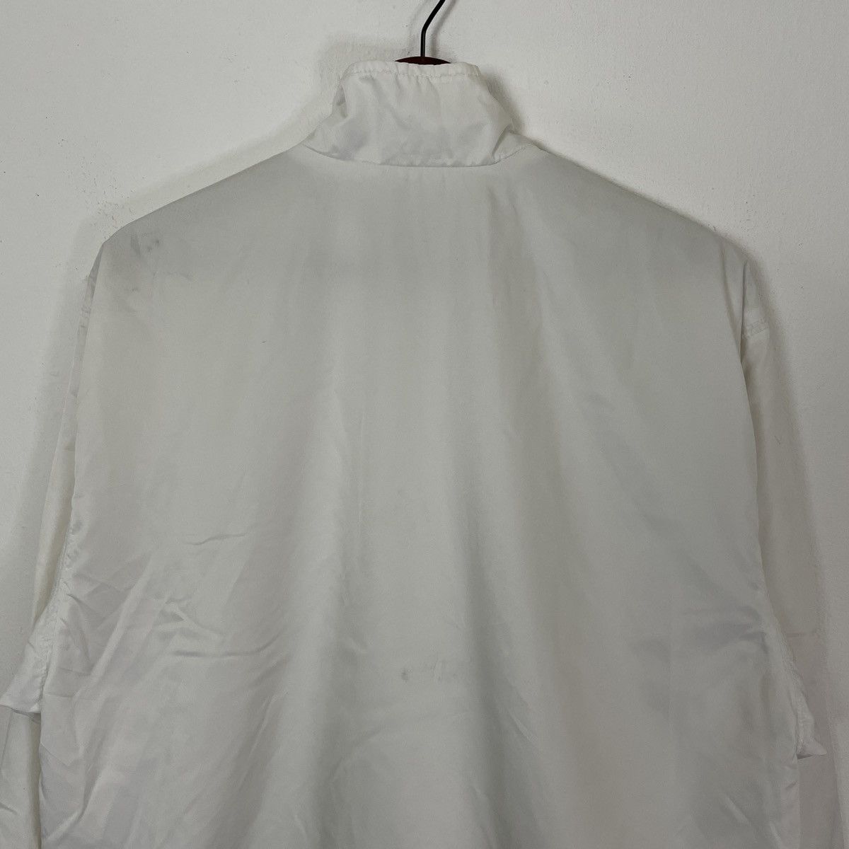 Nike Vintage 90s Nike Court Embroidery Small Logo Sweater Size US L / EU 52-54 / 3 - 12 Thumbnail