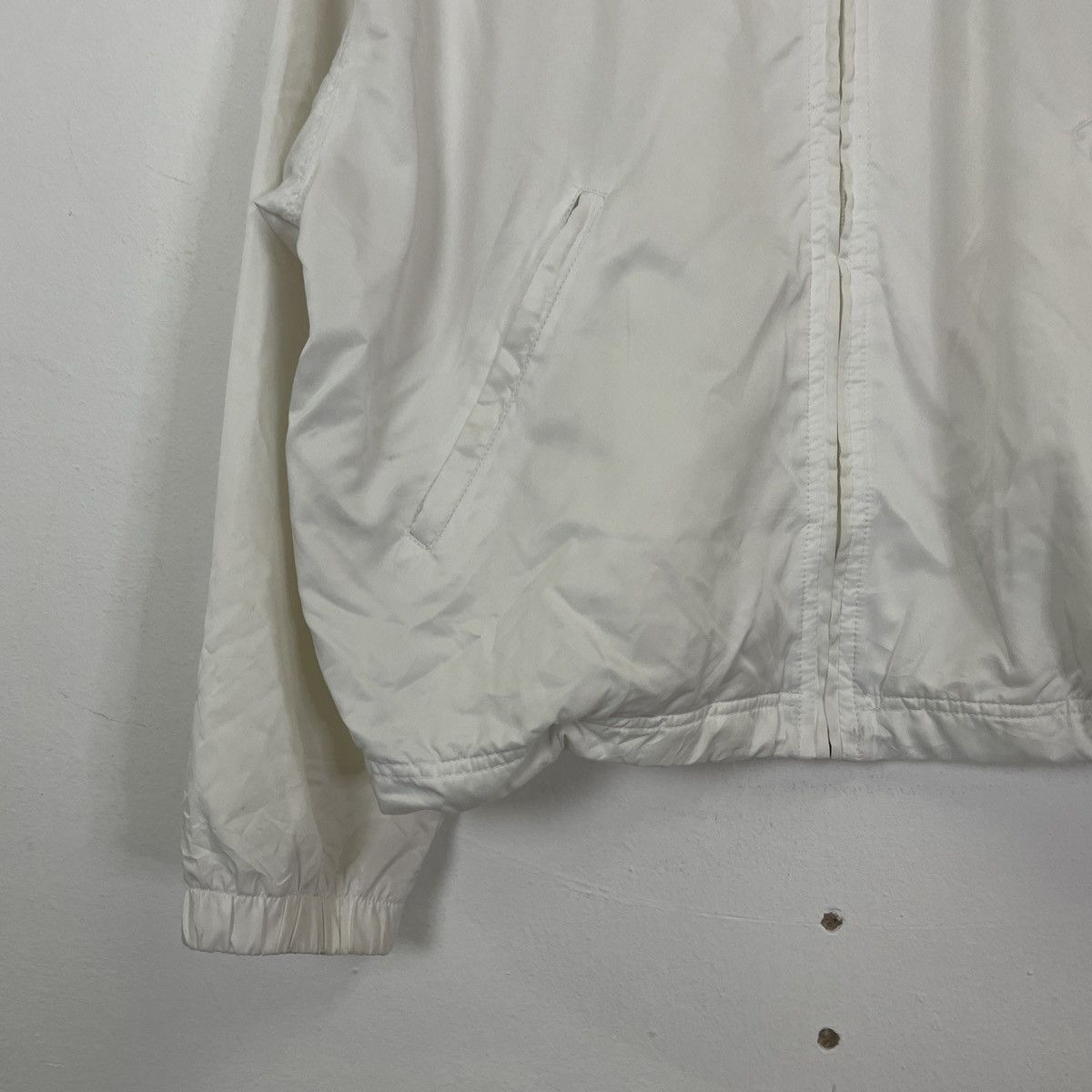 Nike Vintage 90s Nike Court Embroidery Small Logo Sweater Size US L / EU 52-54 / 3 - 3 Thumbnail