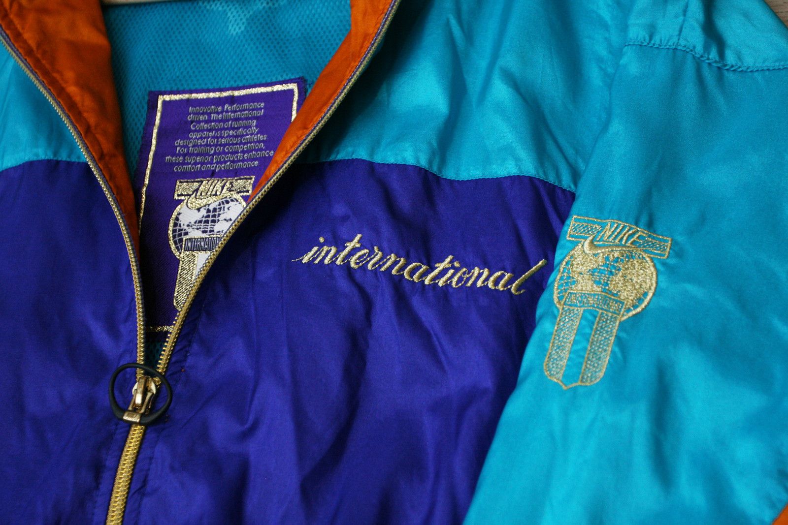 Nike Vintage Nike International Challenge Court Tracksuit Jacket Size US L / EU 52-54 / 3 - 4 Thumbnail