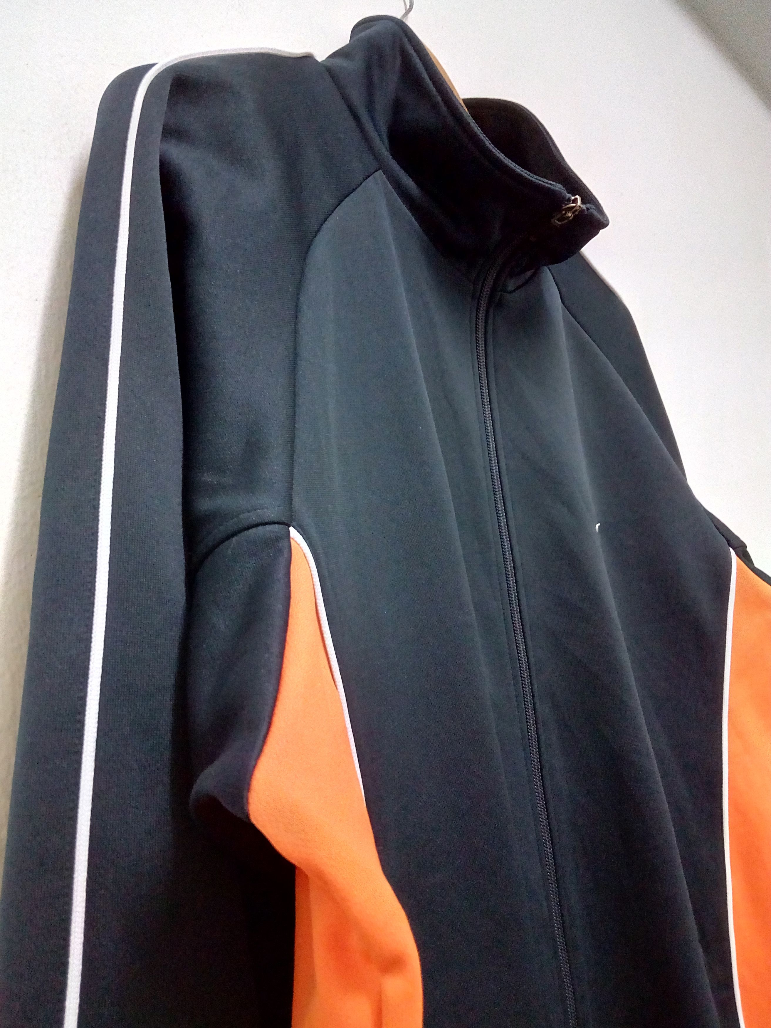 Nike VINTAGE NIKE TRAINING JACKET Size US XL / EU 56 / 4 - 3 Thumbnail