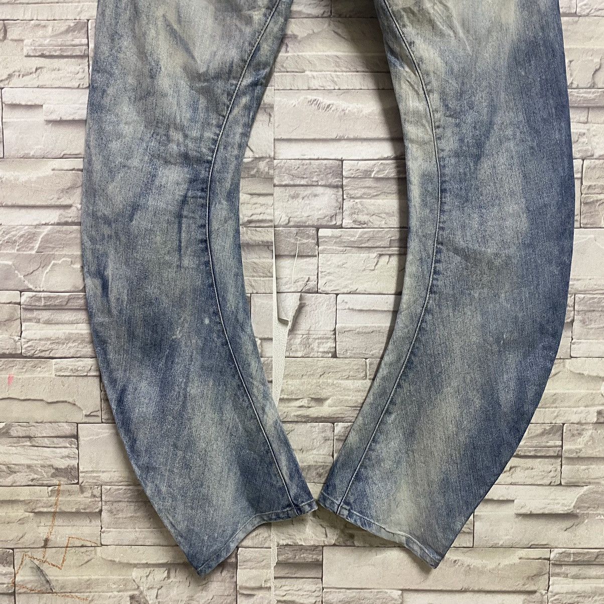 PPFM PPFM Curved Leg Acid Washed Denim Jeans Size US 31 - 16 Thumbnail