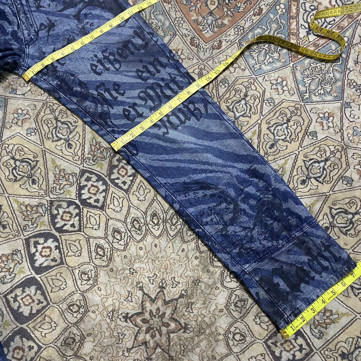 Yoshiyuki Konishi Yoshiyuki konishi All Over Printed Denim Jeans Size 26" / US 2 / IT 38 - 22 Thumbnail