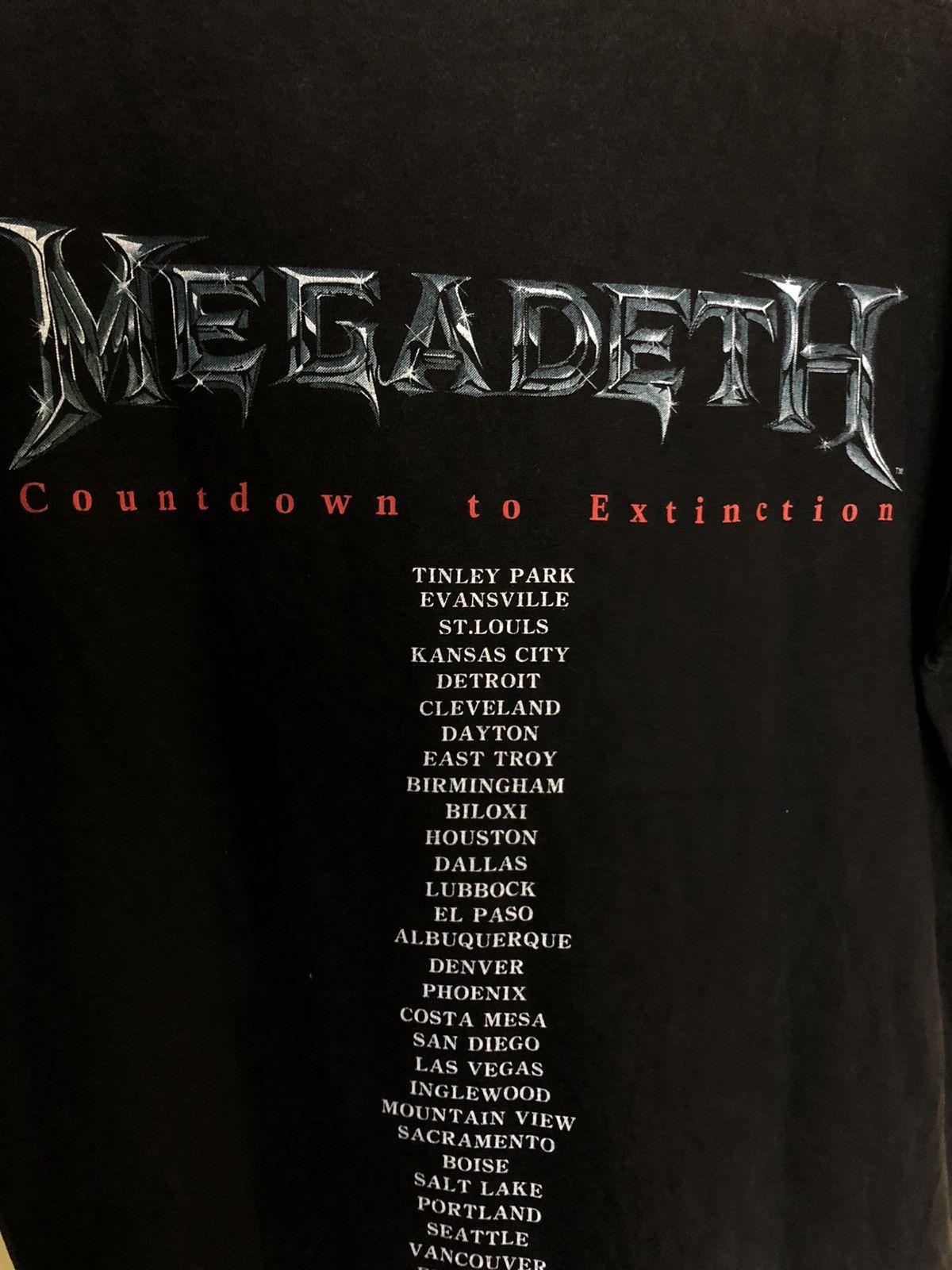 Band Tees Bootleg Vintage 90s Megadeth band tees Official ROCK EAGLE Size US L / EU 52-54 / 3 - 10 Thumbnail