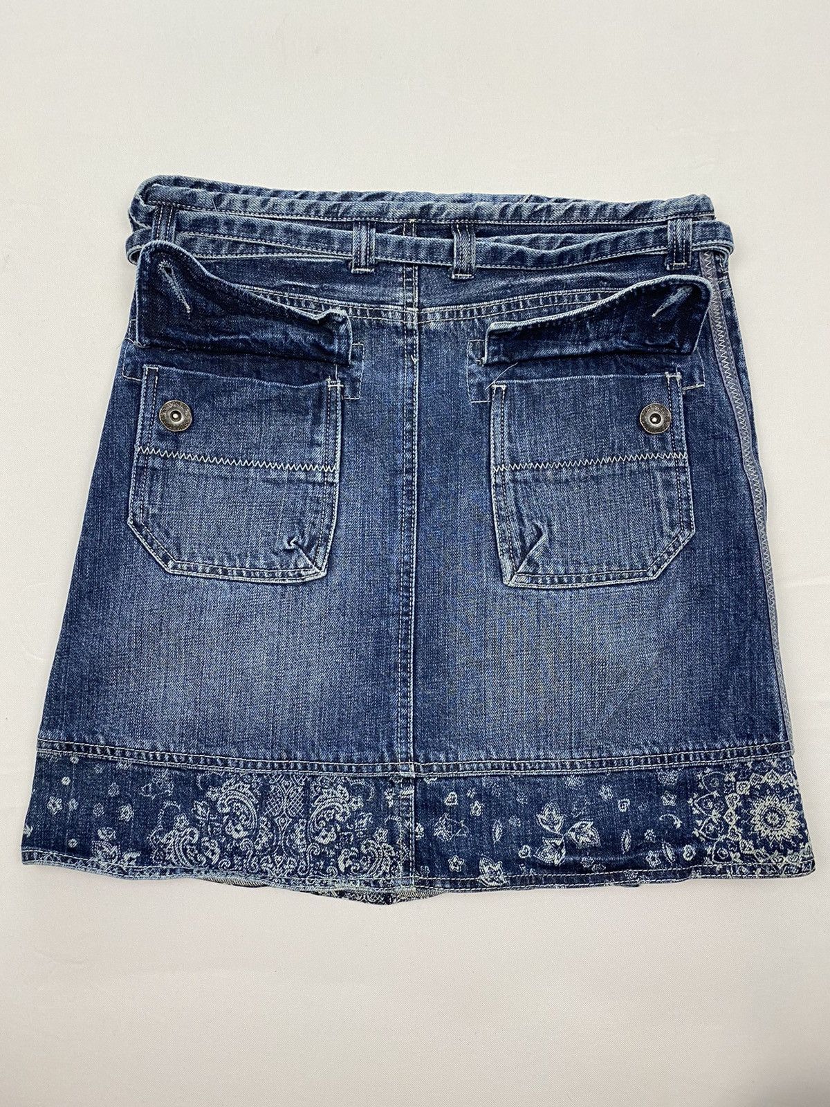 Japanese Brand Drug Store’s Rare Paisley Denim Wrap Skirt Size 32" / US 10 / IT 46 - 10 Thumbnail