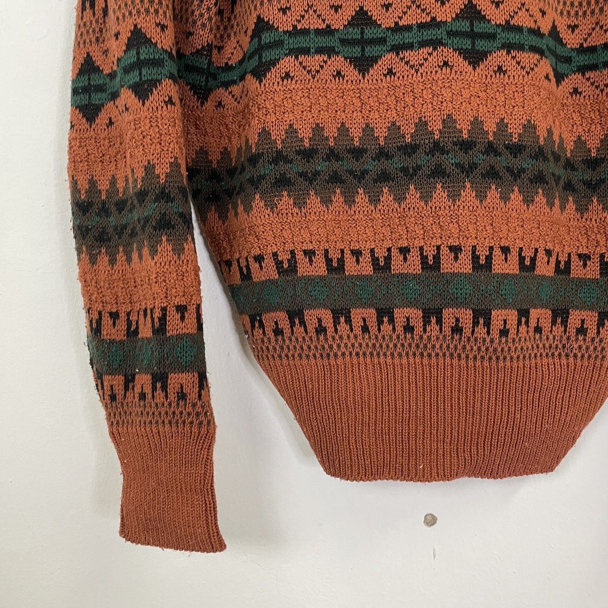 Aran Isles Knitwear Vintage Affection Art V-neck Jumper Knitwear Size US M / EU 48-50 / 2 - 9 Thumbnail