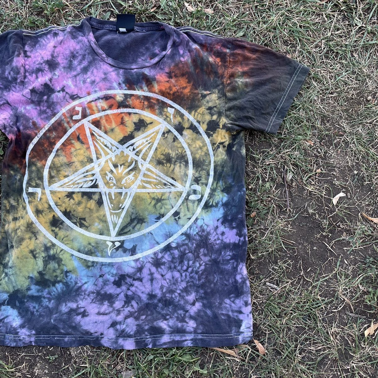 Vintage Vintage Y2K Sun Faded Pentagram Graphic Tee Grunge Slim M Size US M / EU 48-50 / 2 - 3 Thumbnail