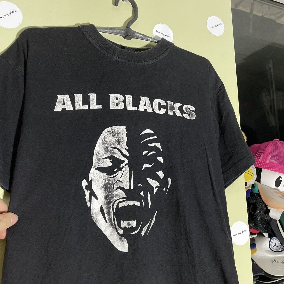 Vintage Vintage Y2K All Blacks Graphic Tee Horror Punk Dark Boxy M Size US M / EU 48-50 / 2 - 5 Thumbnail
