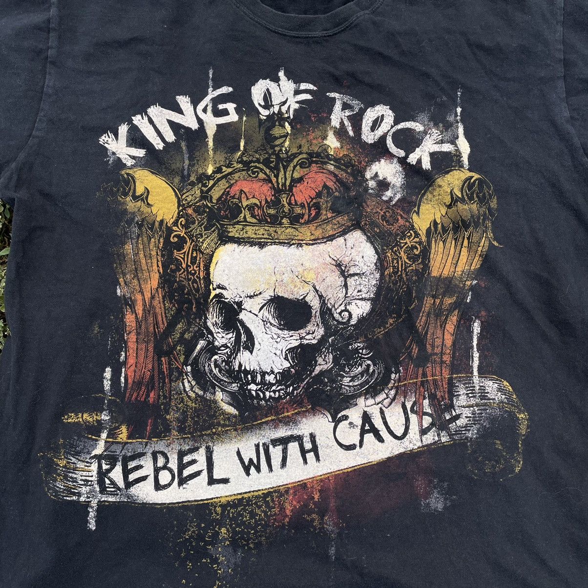 Vintage Vintage Y2K Sun Faded Graphic Skull Band Tee Grunge Boxy XL Size US XL / EU 56 / 4 - 4 Thumbnail