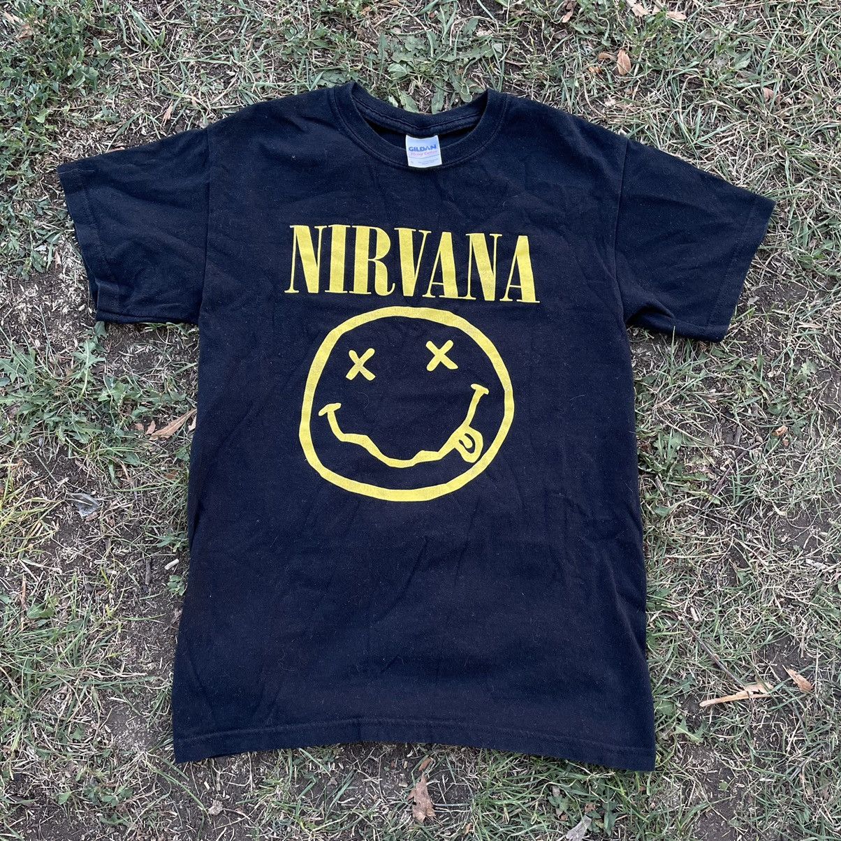 Vintage Vintage 90s Nirvana Graphic Tee Band Tee Grunge Black Slim S Size US S / EU 44-46 / 1 - 1 Thumbnail