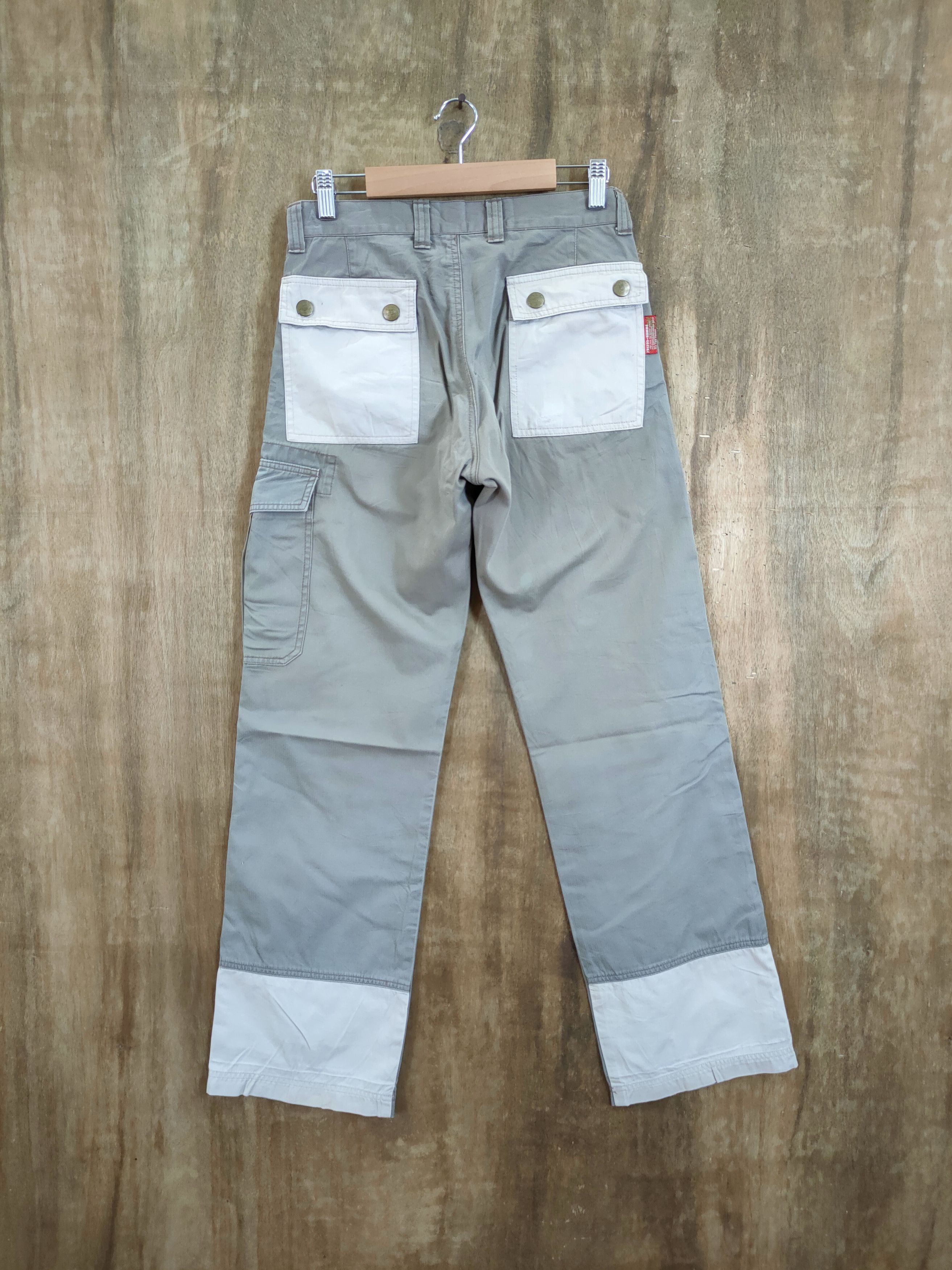 Grailed 291295 Homme green utility patch cargo pants #46-732 Size US 26 / EU 42 - 8 Thumbnail