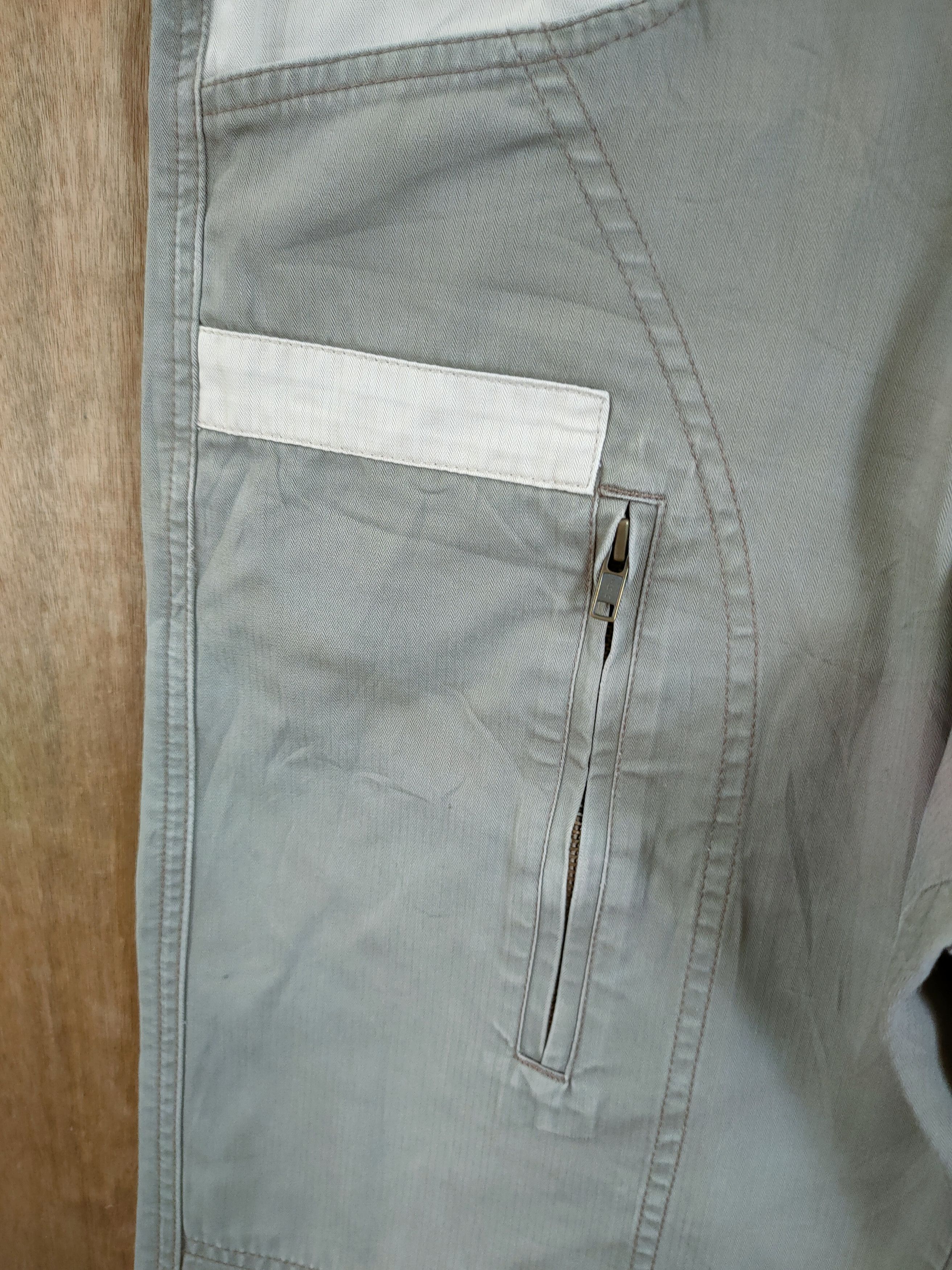 Grailed 291295 Homme green utility patch cargo pants #46-732 Size US 26 / EU 42 - 6 Thumbnail