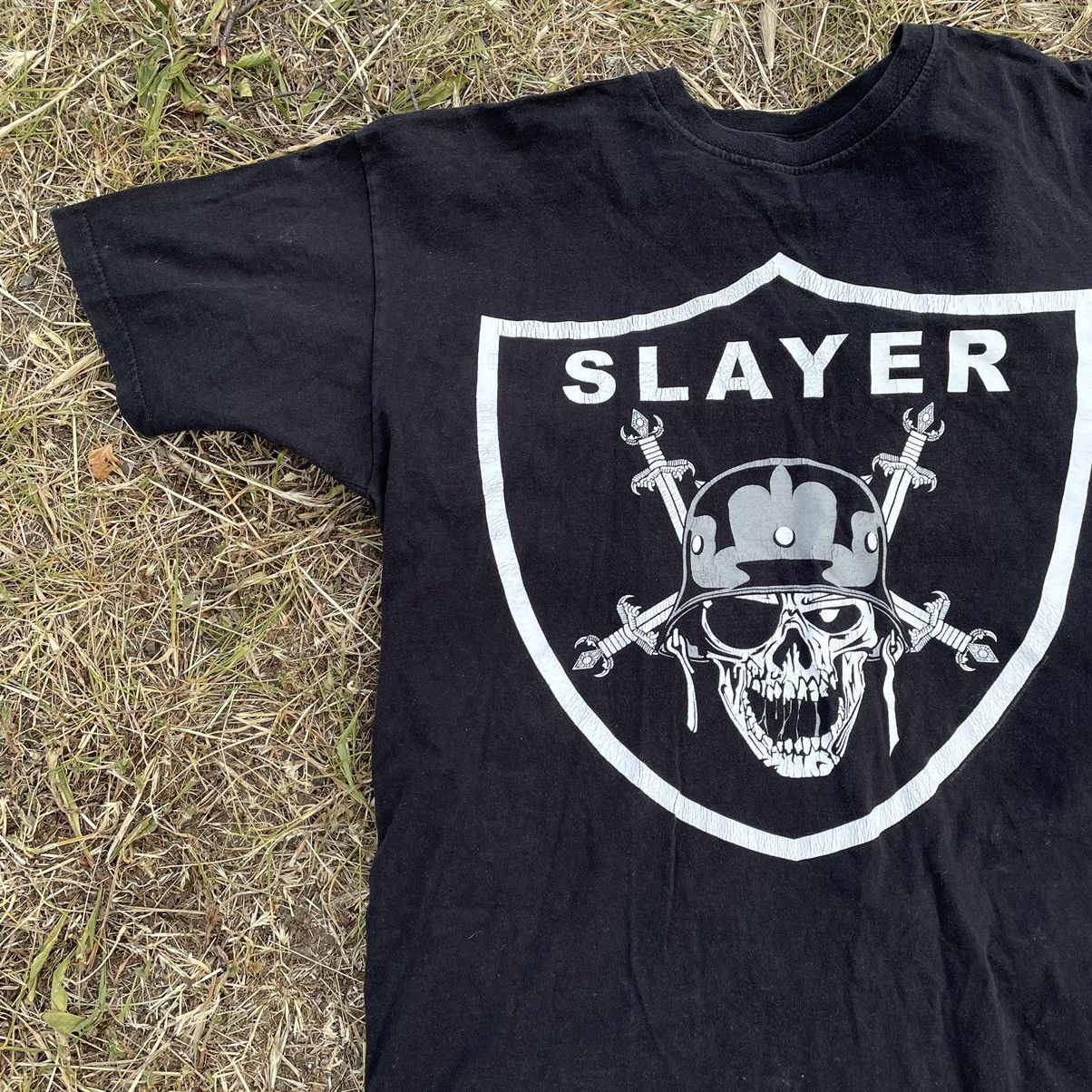 Band Tees Vintage Y2K Slayer Sleeveless Art Band Rock Streetwear Size US M / EU 48-50 / 2 - 3 Thumbnail