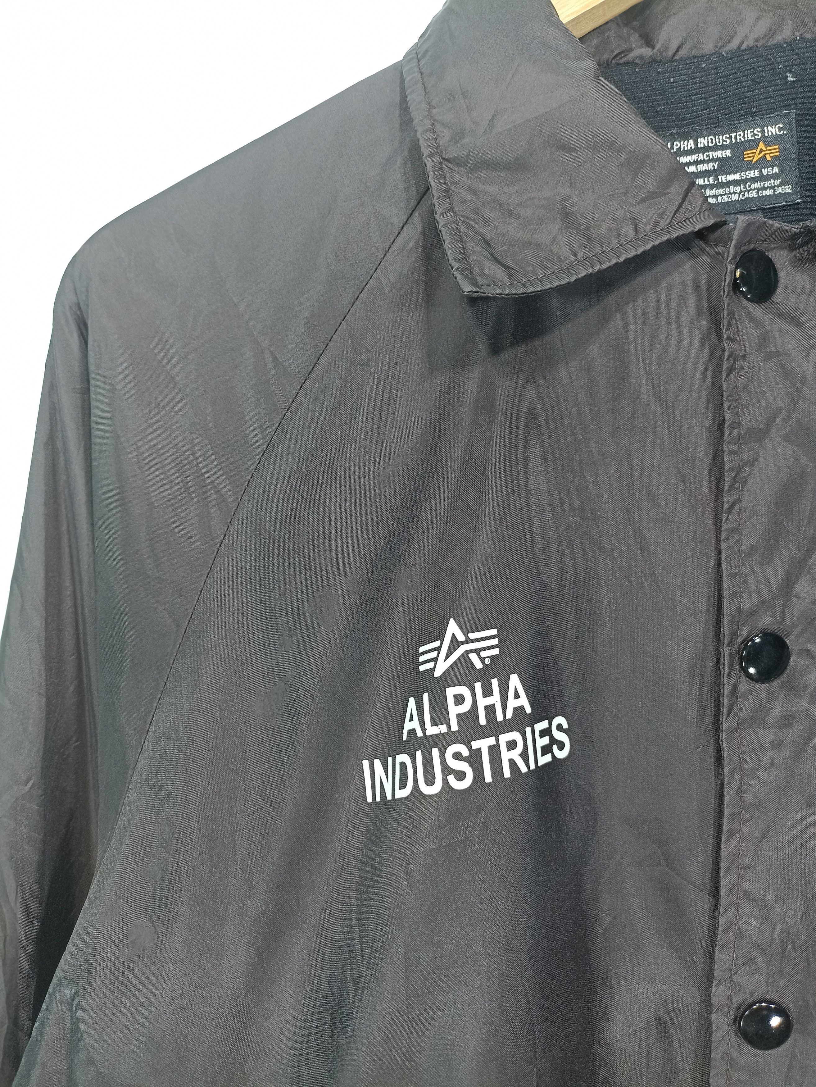 Alpha Industries × Vintage Alpha industries Nylon Coach Big Logo Size US M / EU 48-50 / 2 - 3 Thumbnail