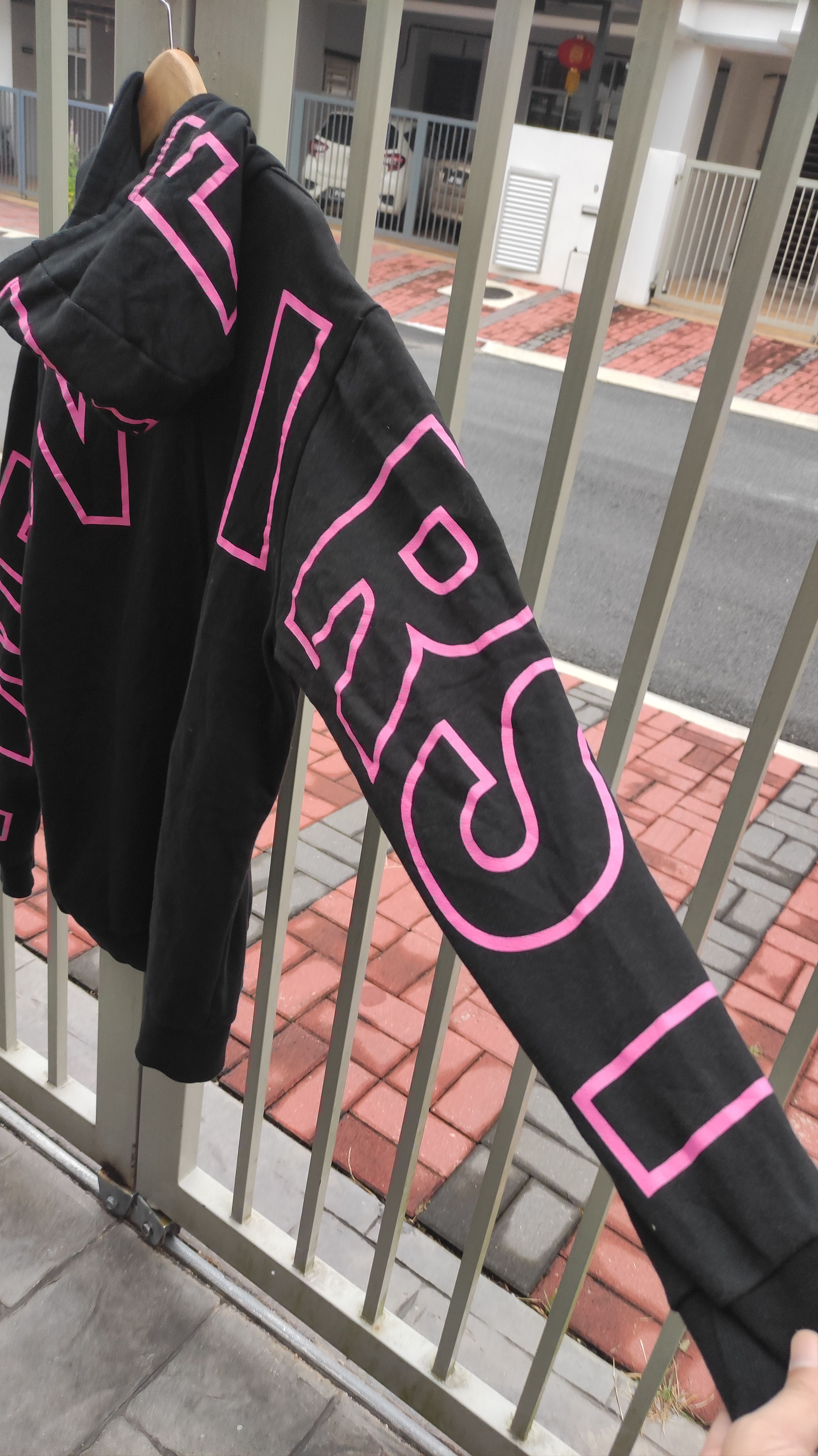 Human Made 💥Big Spellout 21 Twenty First by Human Made Size US XL / EU 56 / 4 - 12 Thumbnail