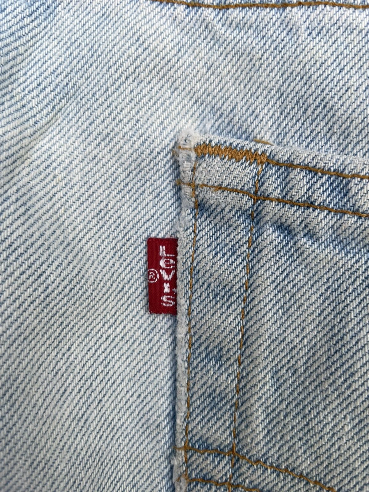 Levi's × Vintage Vintage 2002 Levis 505 e Faded Wash Denim Size US 36 / EU 52 - 15 Thumbnail