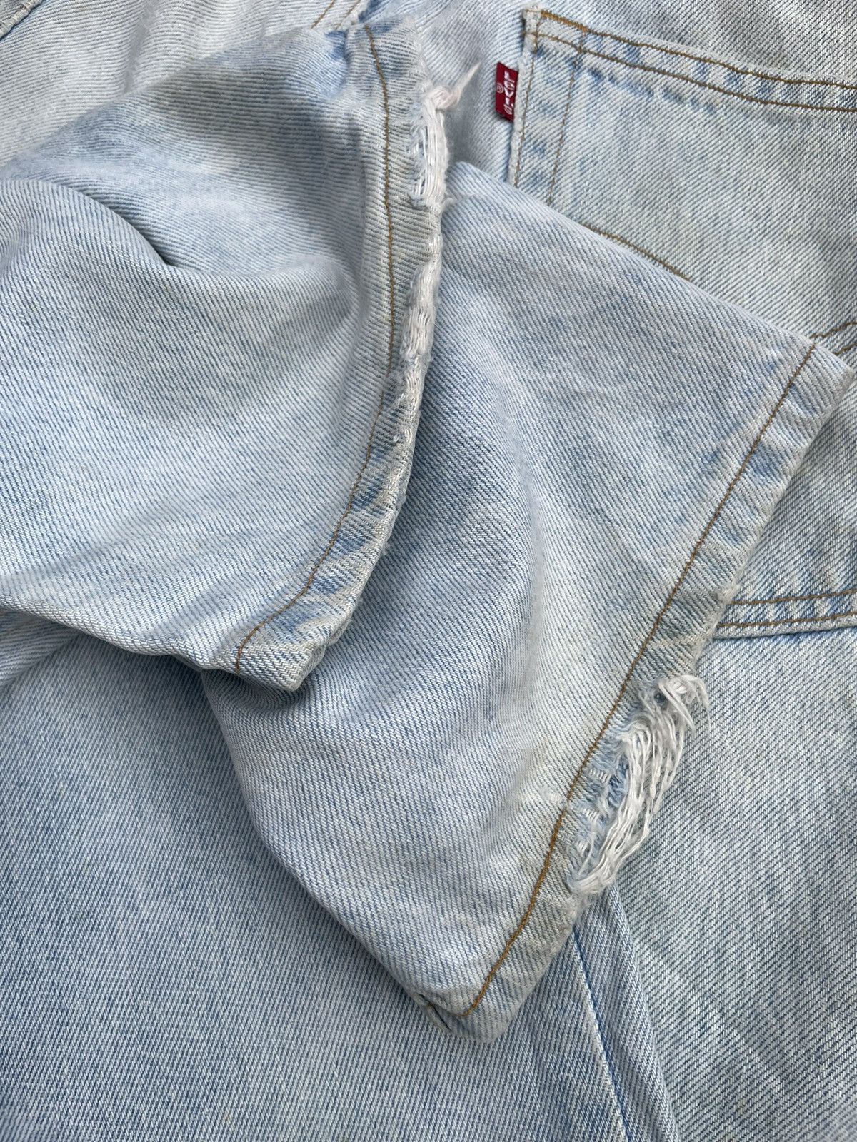 Levi's × Vintage Vintage 2002 Levis 505 e Faded Wash Denim Size US 36 / EU 52 - 13 Thumbnail