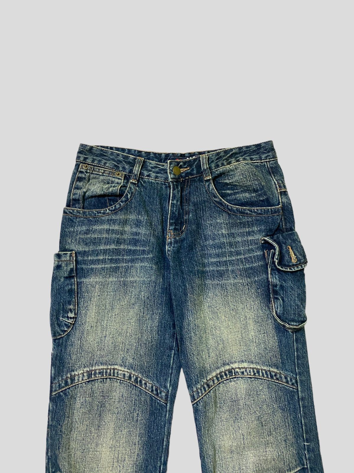 Japanese Brand Flared Cargo AFT JEANS 3d MultiPocket Boot Cut Denim Size US 26 / EU 42 - 4 Thumbnail