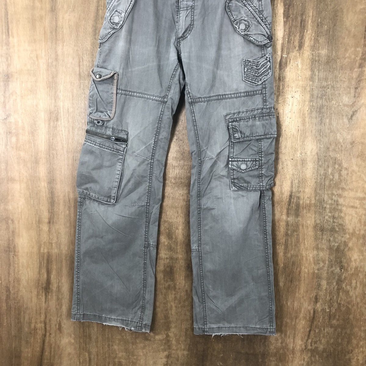 Grailed DL Clride Grey faded Multipocket Cargo pants #6282 Size US 28 / EU 44 - 3 Thumbnail