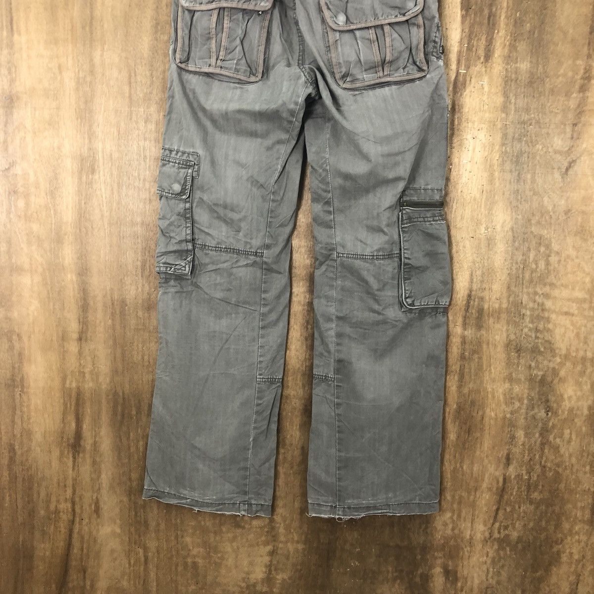 Grailed DL Clride Grey faded Multipocket Cargo pants #6282 Size US 28 / EU 44 - 10 Thumbnail