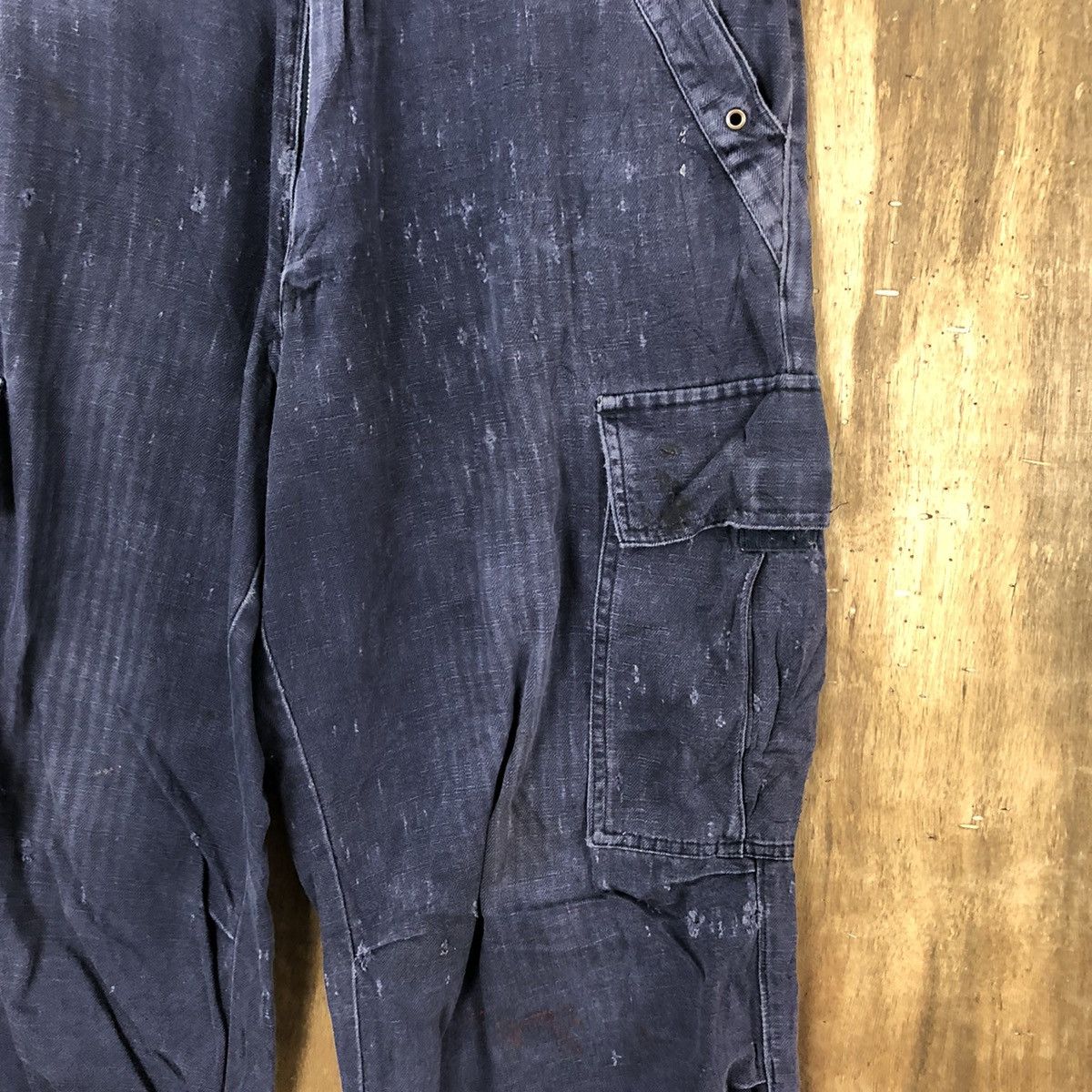 Japanese Brand Tora Dark Blue thrashed distressed faded Cargo pants #6248 Size US 30 / EU 46 - 5 Thumbnail