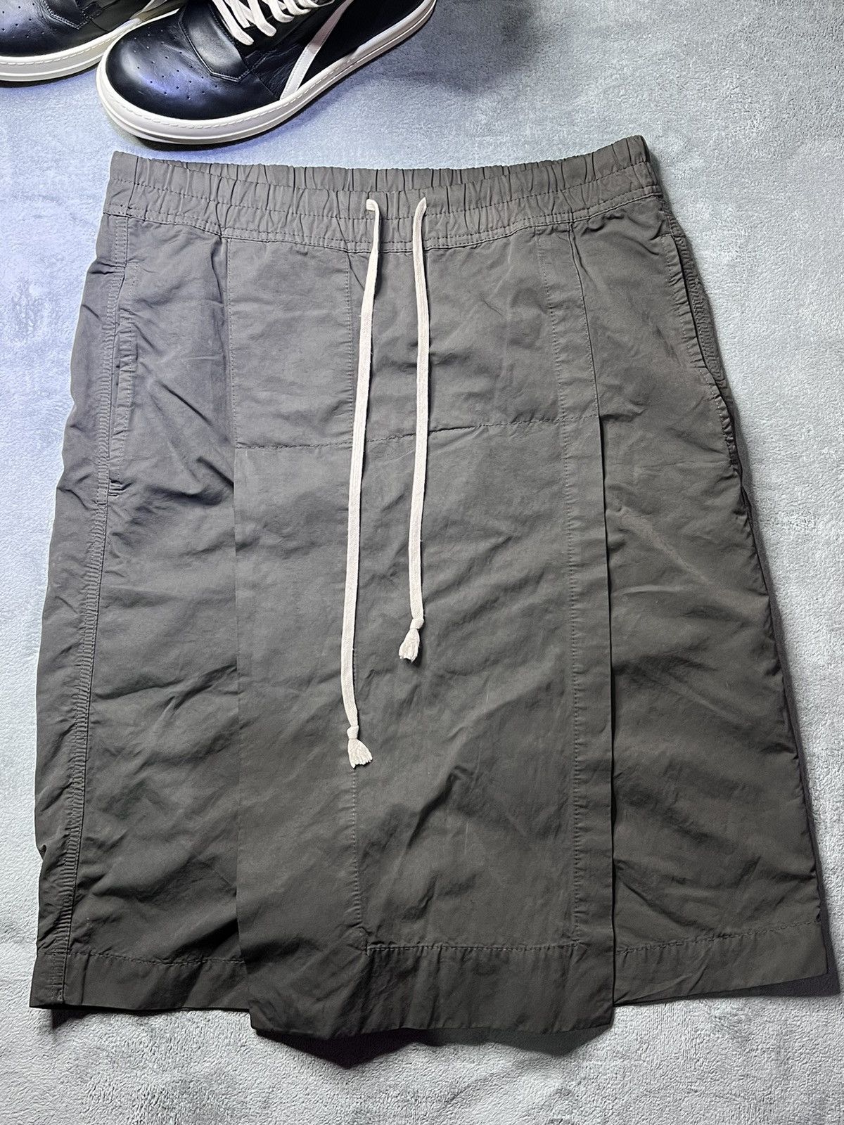 Rick Owens × Rick Owens Drkshdw Rick owens drkshdw savage pods in DARK DUST size S Size US 32 / EU 48 - 3 Thumbnail
