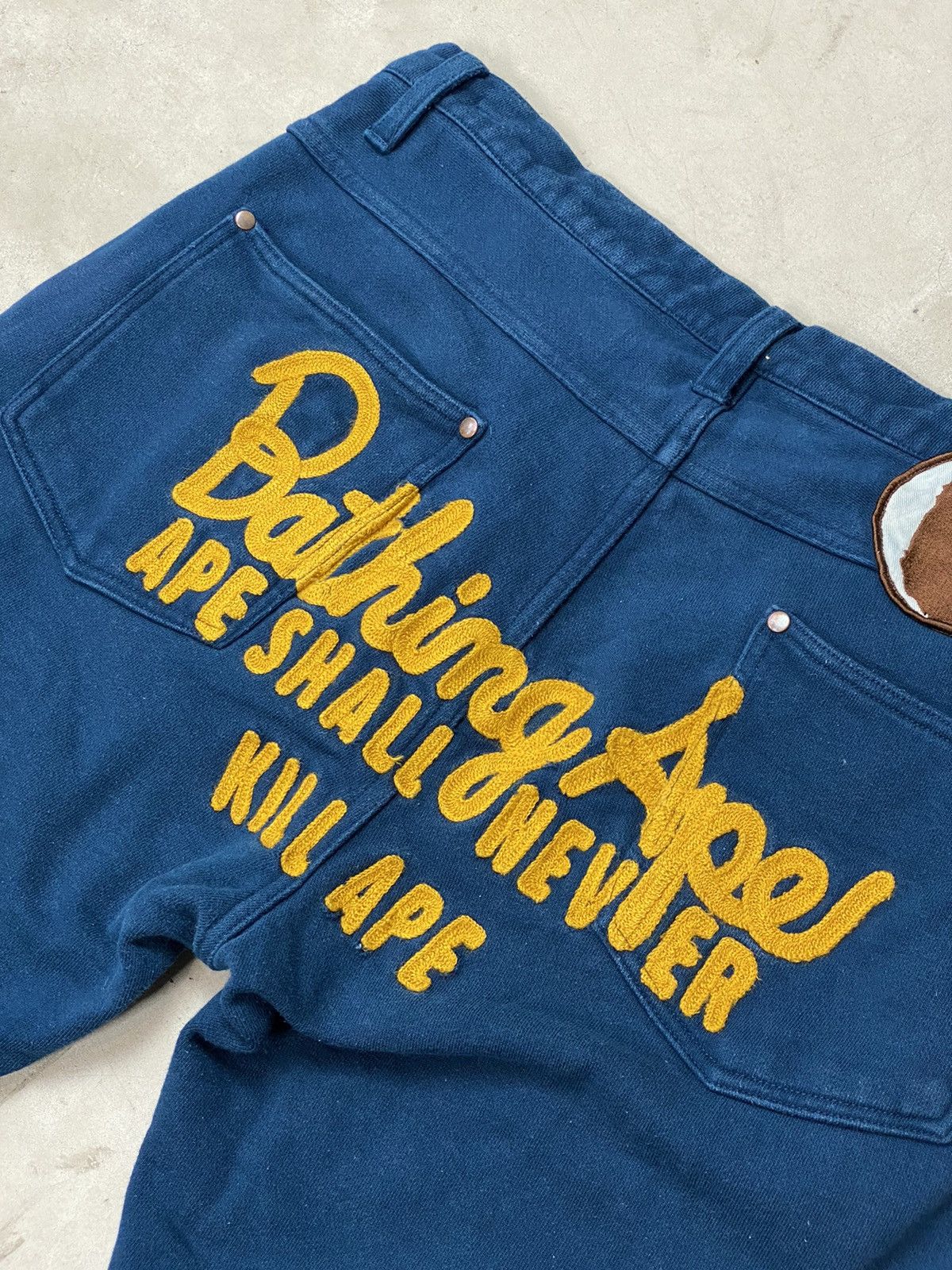 Bape Bape “Ape Shall Never Kill Ape” Sweatpants Size US 32 / EU 48 - 8 Thumbnail
