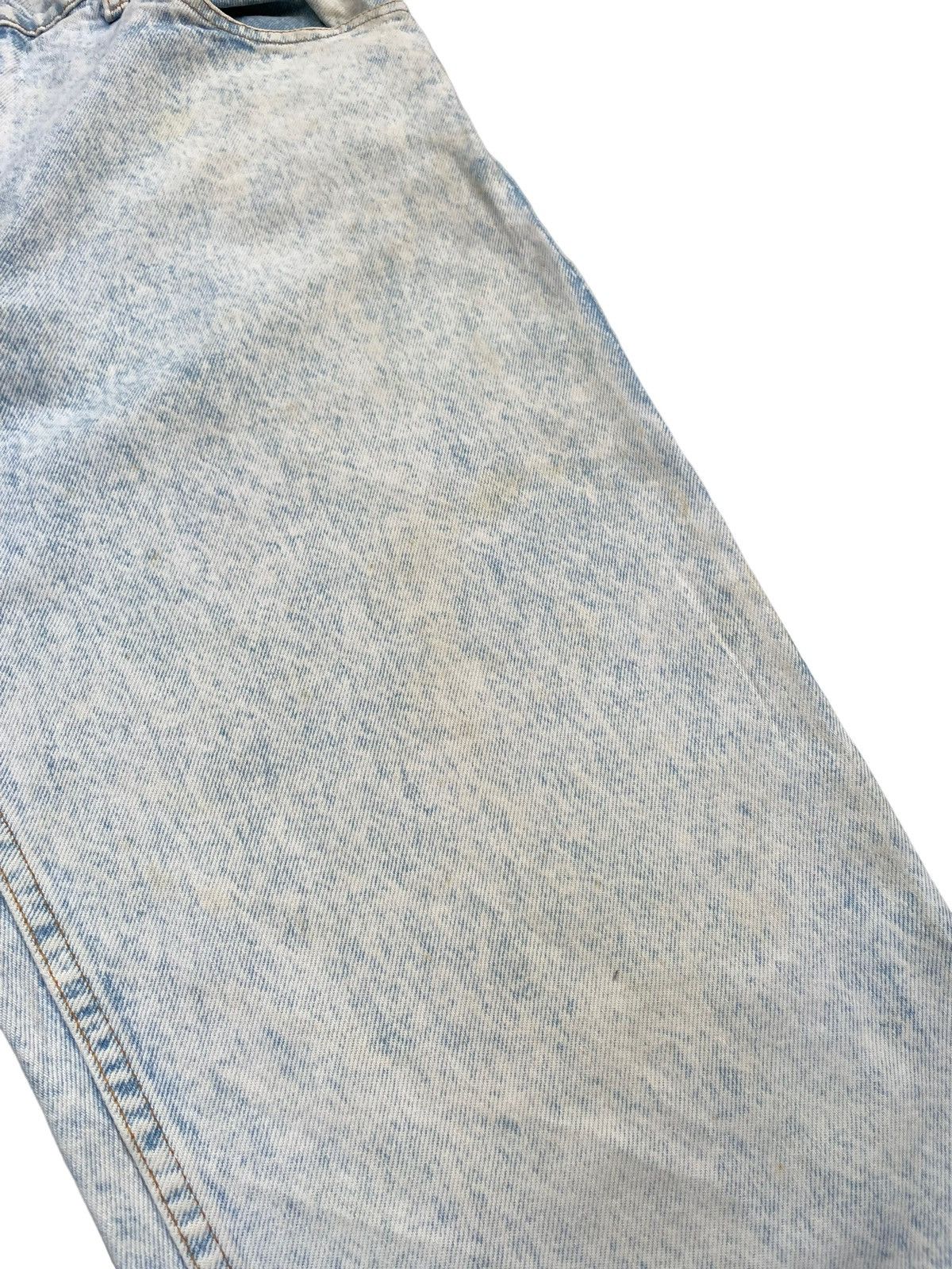 Levi's Vintage 1999 Levis 550 e Acid Wash Faded Denim Size US 35 - 3 Thumbnail
