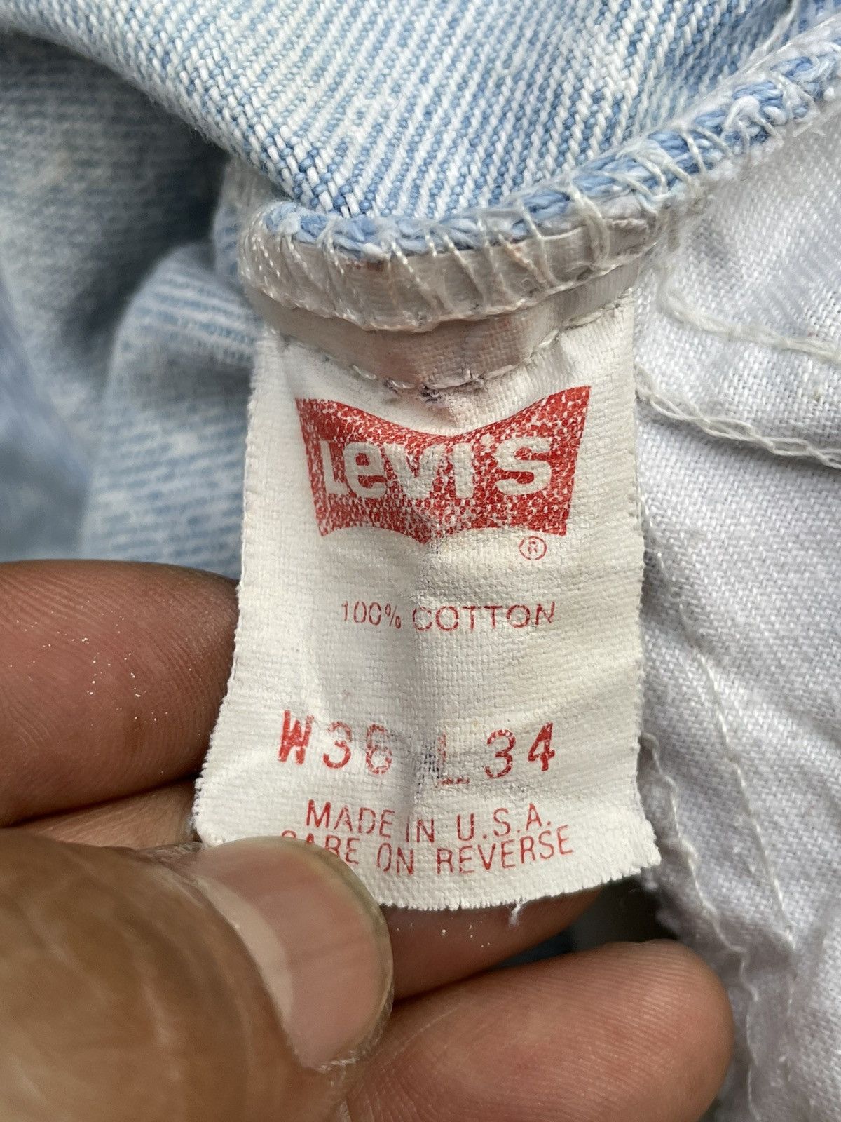 Levi's Vintage 1999 Levis 550 e Acid Wash Faded Denim Size US 35 - 16 Thumbnail