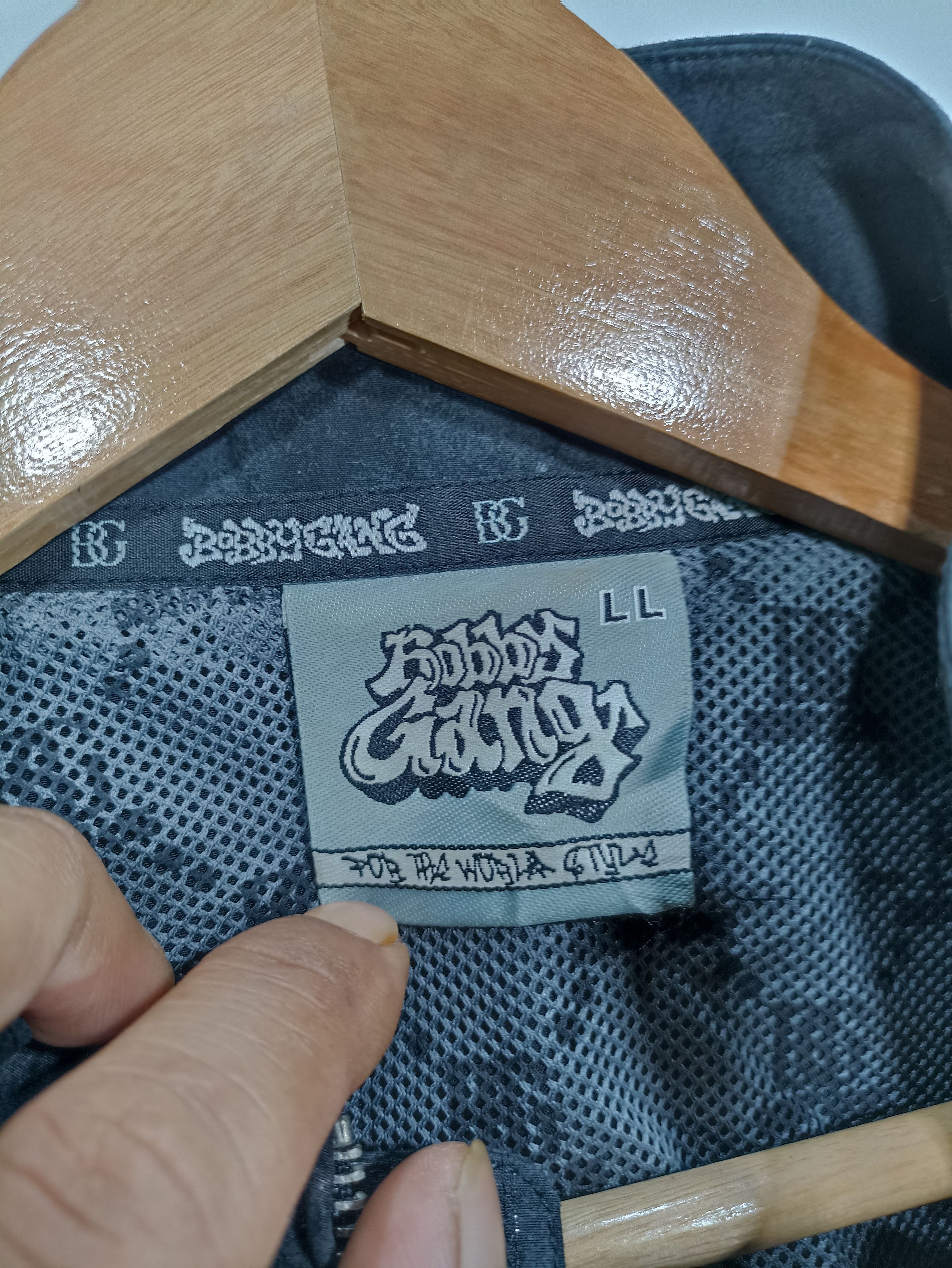 Japanese Brand × Vintage Vintage Bobby Gang Short Sleeve Zipper Jacket Size US M / EU 48-50 / 2 - 8 Thumbnail