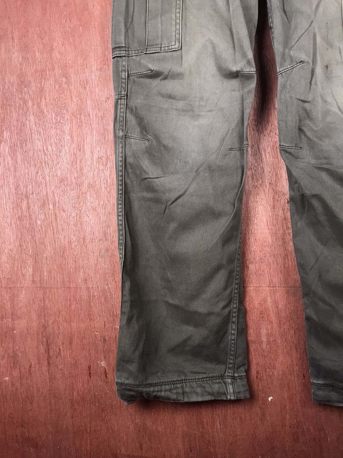 Japanese Brand Uniqlo japan streetwear faded Multipocket Cargo Pant #2288 Size US 30 / EU 46 - 2 Thumbnail