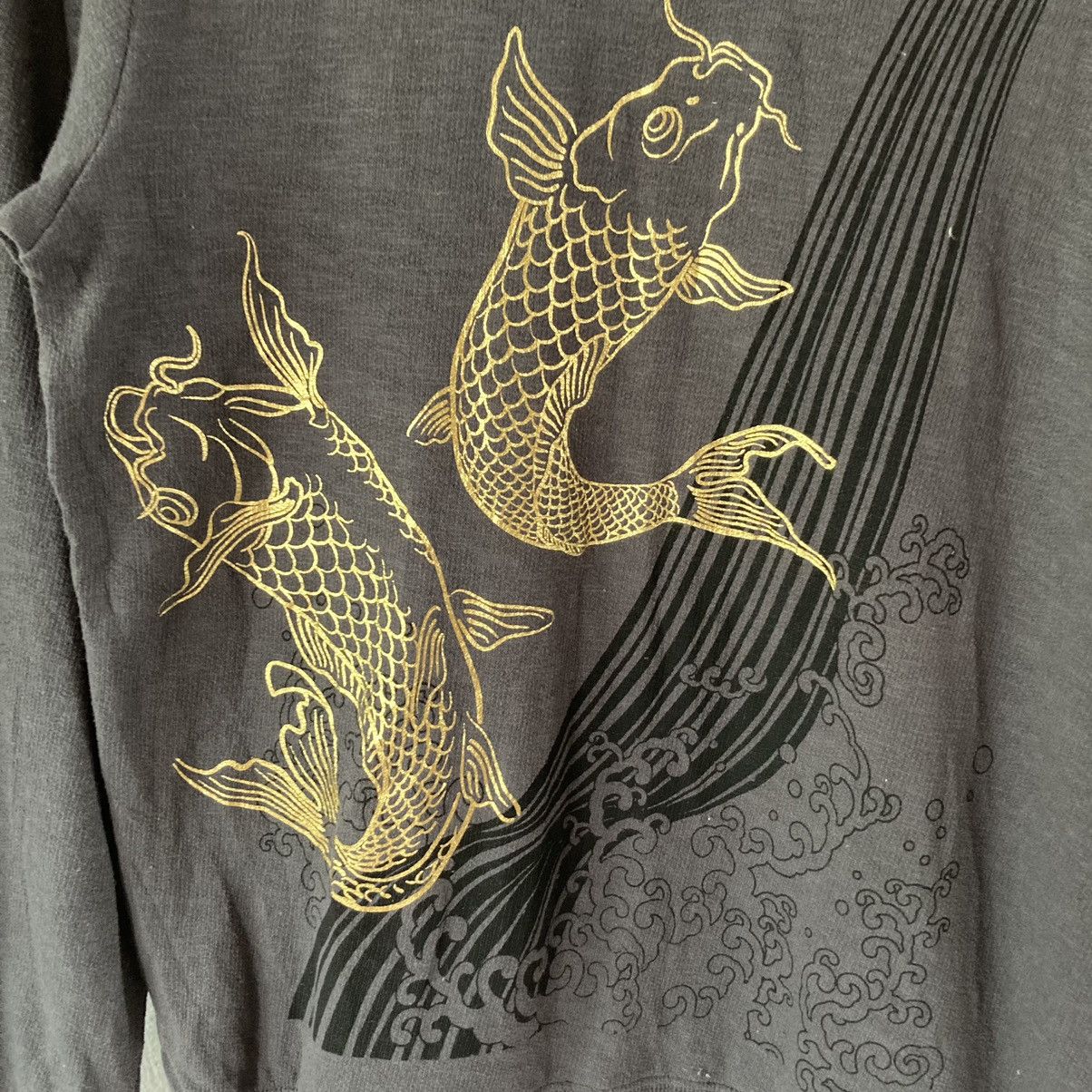 Japanese Brand Koi Fish Crewneck Tee By Japanese Designer Size US M / EU 48-50 / 2 - 6 Thumbnail