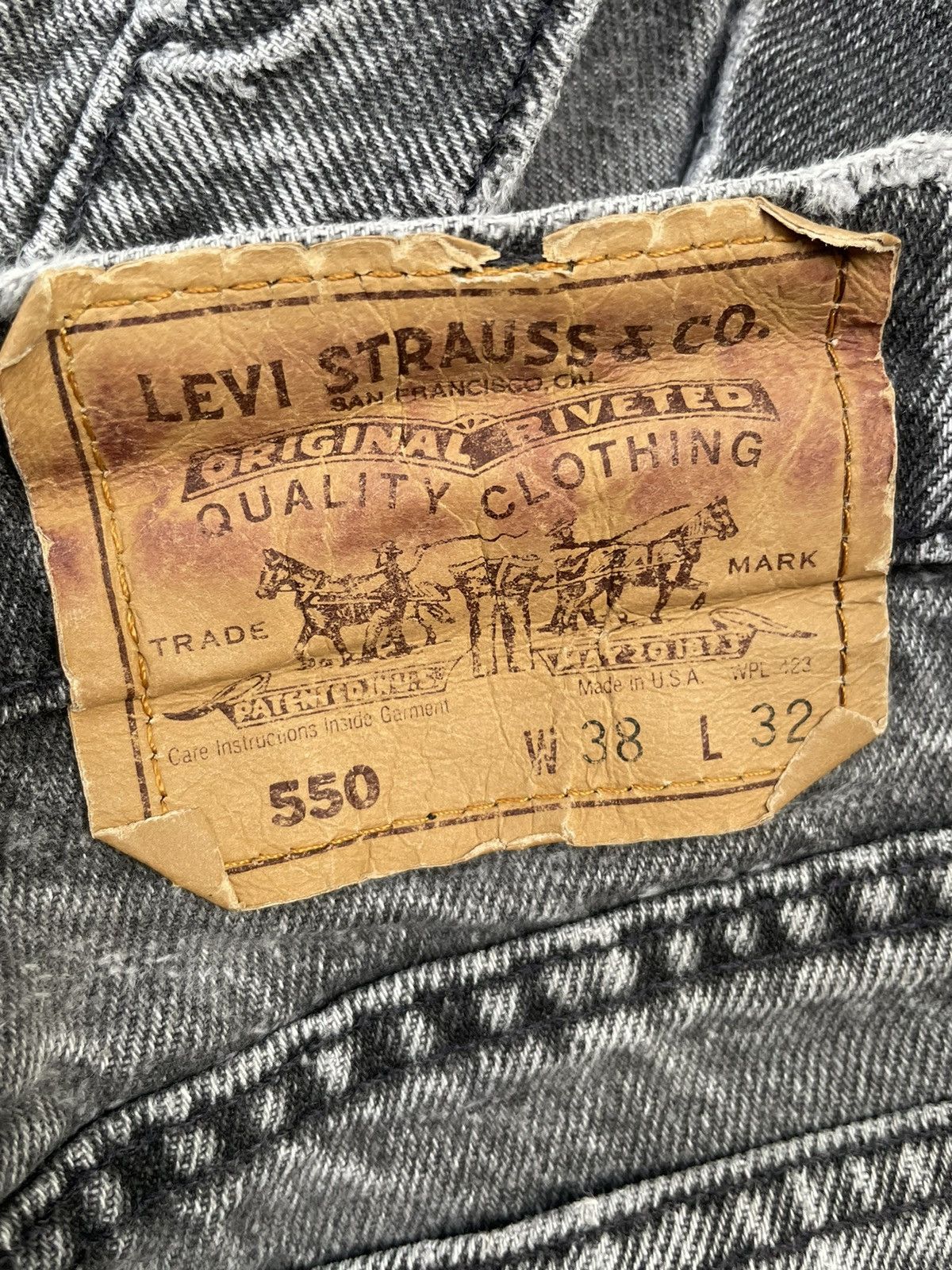 Levi's Vintage 1993 Levis 550 e Orange Tag Faded Denim Size US 36 / EU 52 - 8 Thumbnail