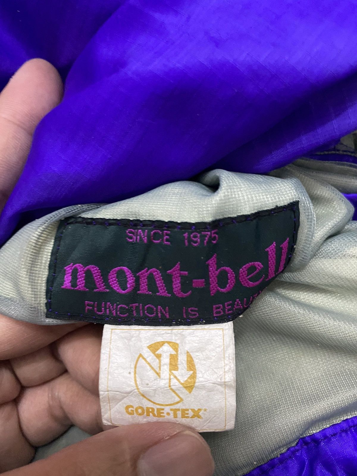 Goretex × Montbell × Vintage Montbell Hoodies Jacket Japan Made Size US L / EU 52-54 / 3 - 11 Thumbnail