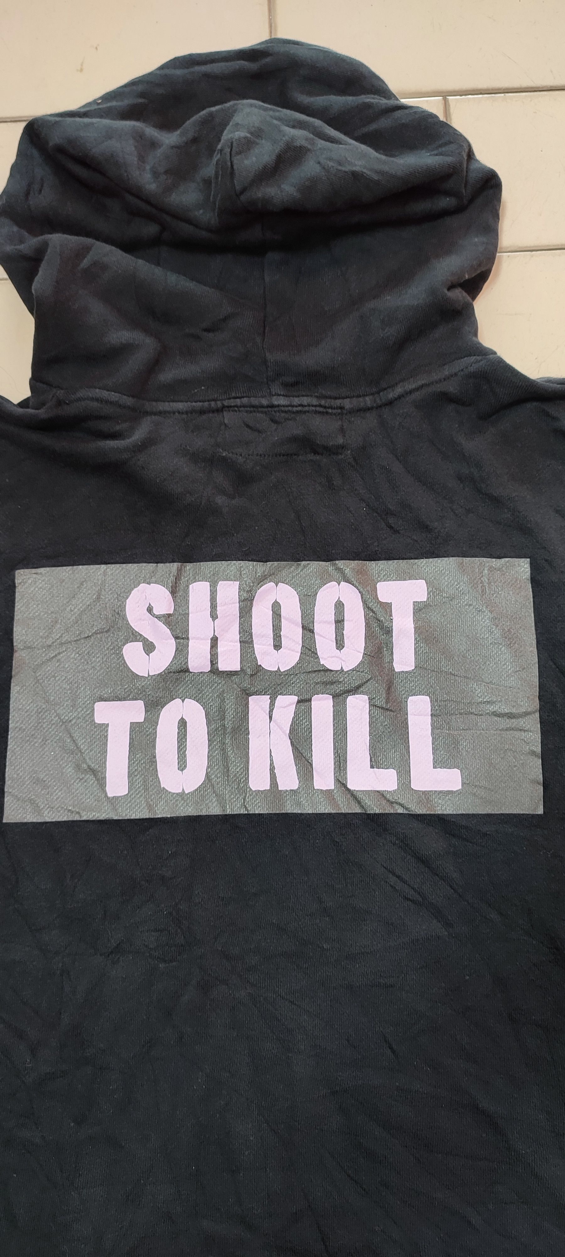 20471120 × Japanese Brand MilkBoy Shoot To Kill Gangsta Rappers Hoodie Sweatshirt Size US XXL / EU 58 / 5 - 4 Thumbnail