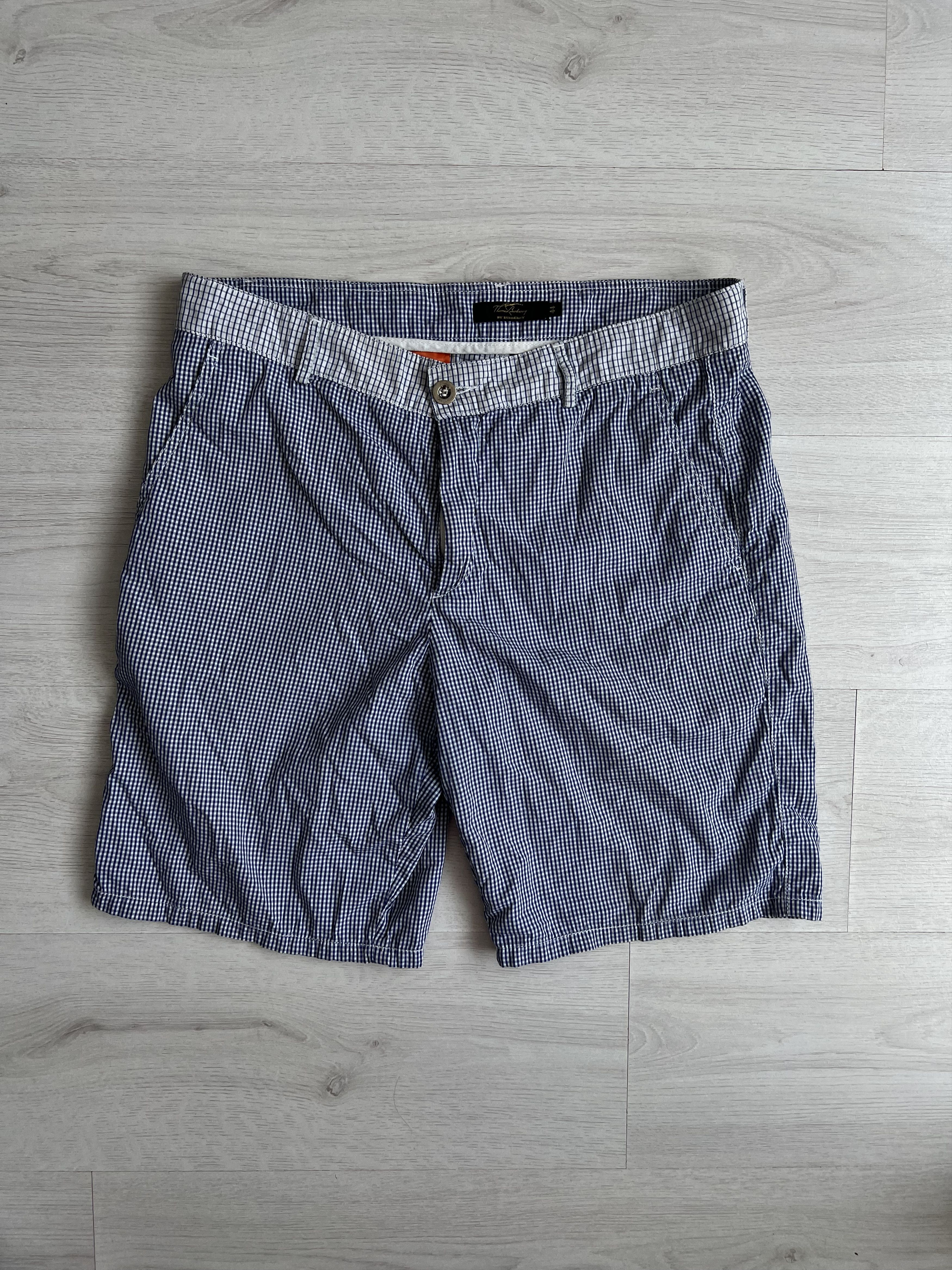 Burberry Thomas Burberry Shorts / 44 Size US 34 / EU 50 - 1 Thumbnail