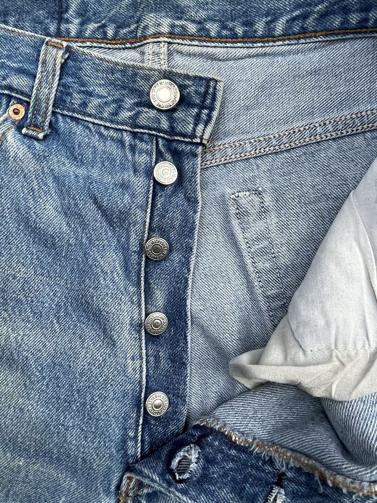 Levi's × Vintage Vintage 1993 Levis 501XX e Faded Denim Size US 31 - 20 Thumbnail
