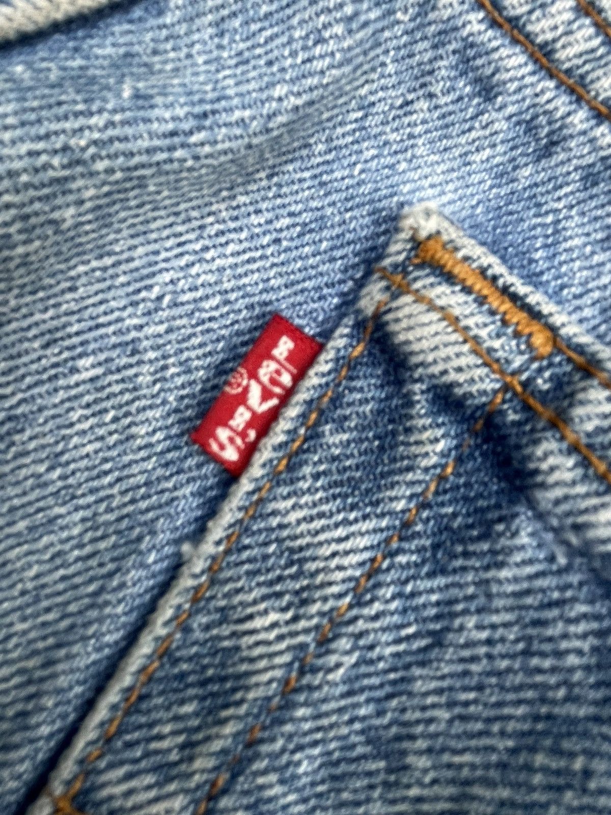 Levi's × Vintage Vintage 1993 Levis 501XX e Faded Denim Size US 31 - 14 Thumbnail