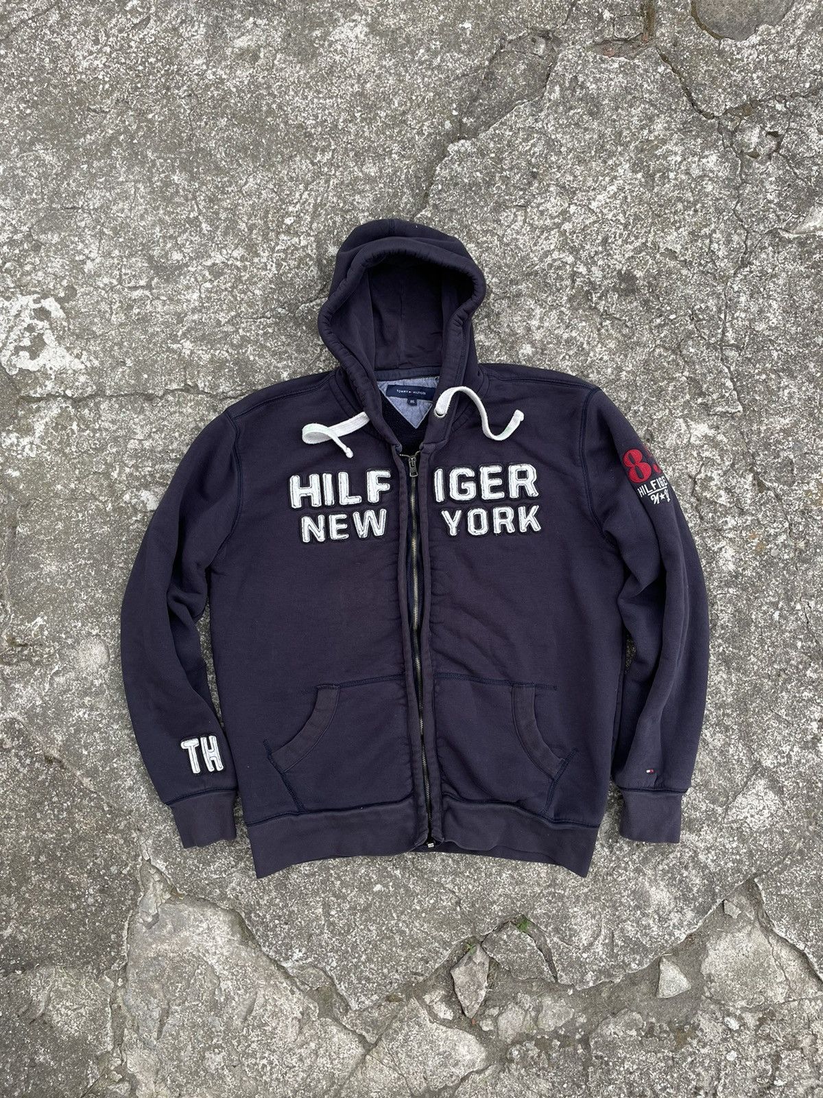 Vintage Y2K Tommy Hilfiger Spell Out Hoodie Zip Sweatshirt