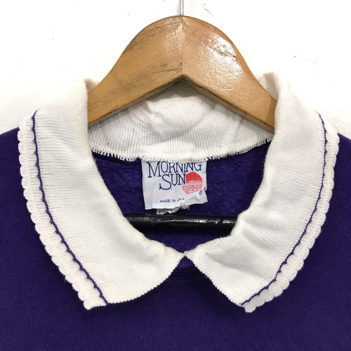 Vintage Vintage Morning Sun Polos Sweatshirt Embroidery logo Flower Size US L / EU 52-54 / 3 - 4 Thumbnail